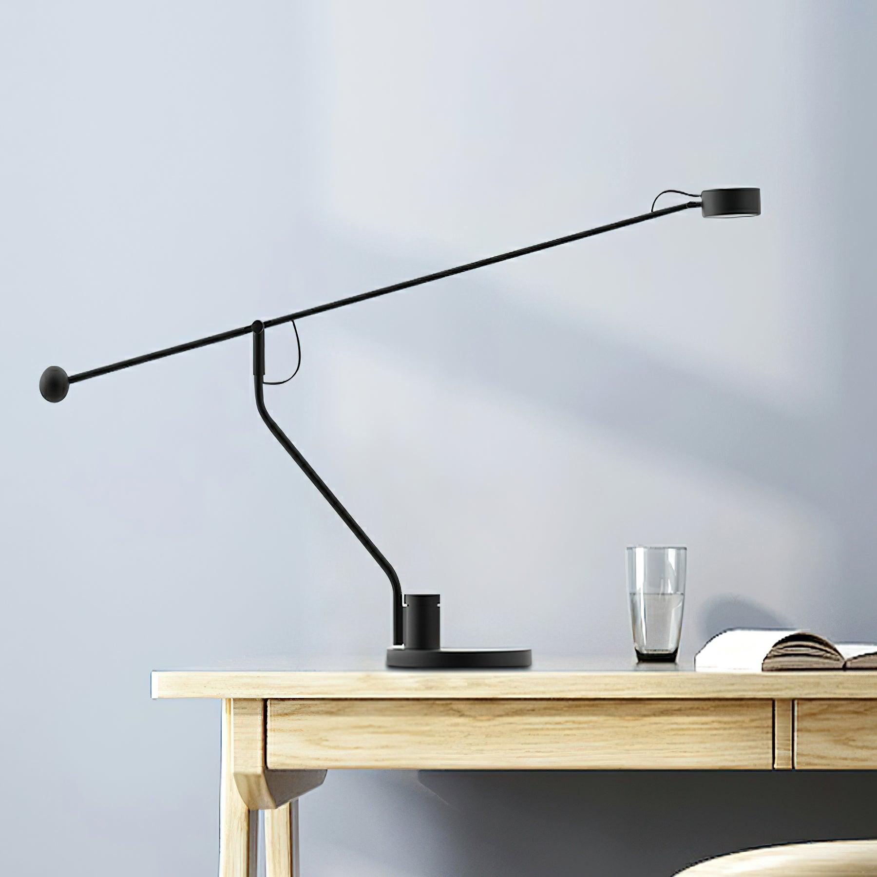 Shadow Pole Table Lamp 42.1
