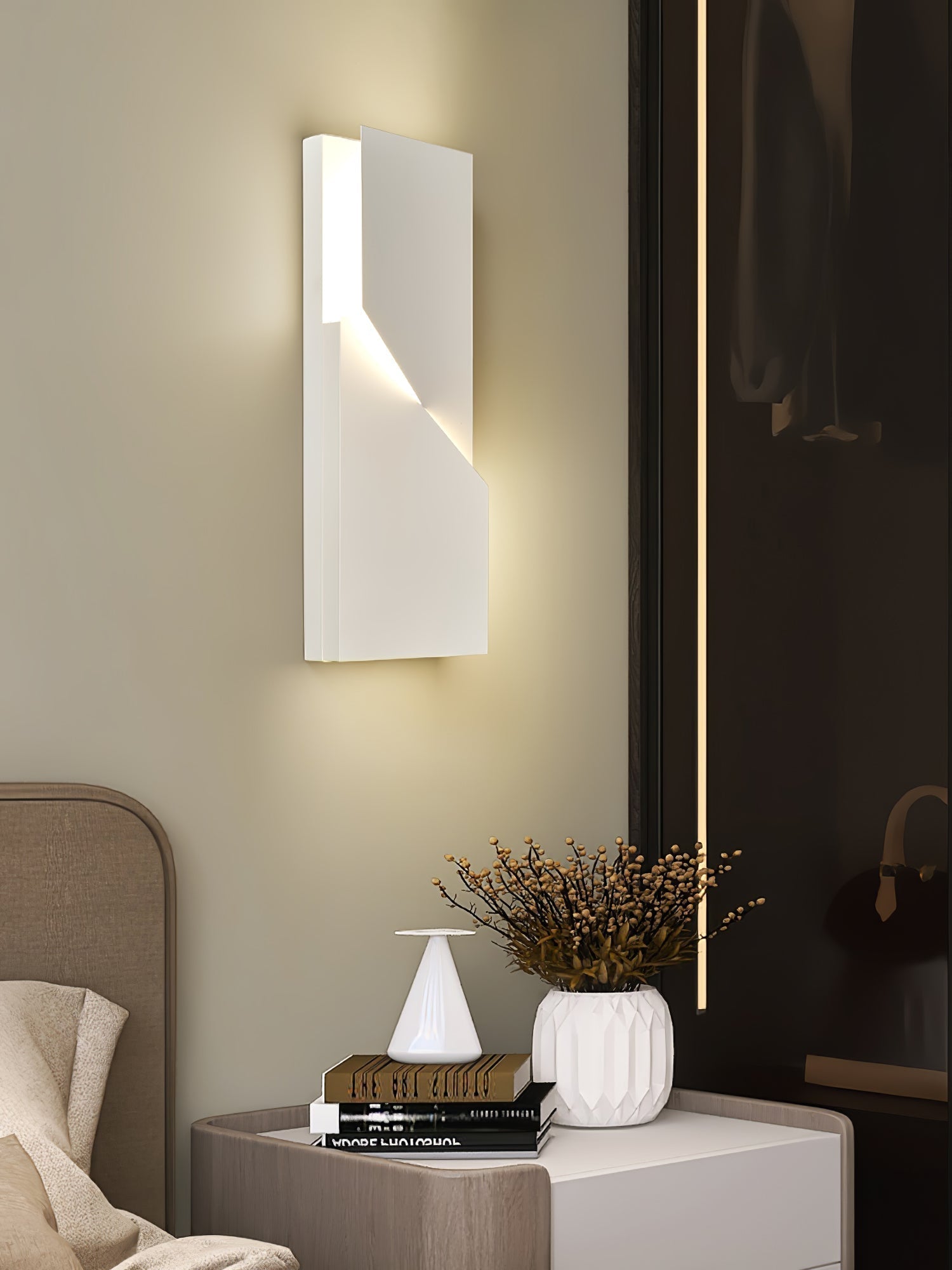 Shadows Grand Wall-mounted Light Wall Light - L 15cm x H 45cm Metal, Hardwired Wall Sconce, detail 126