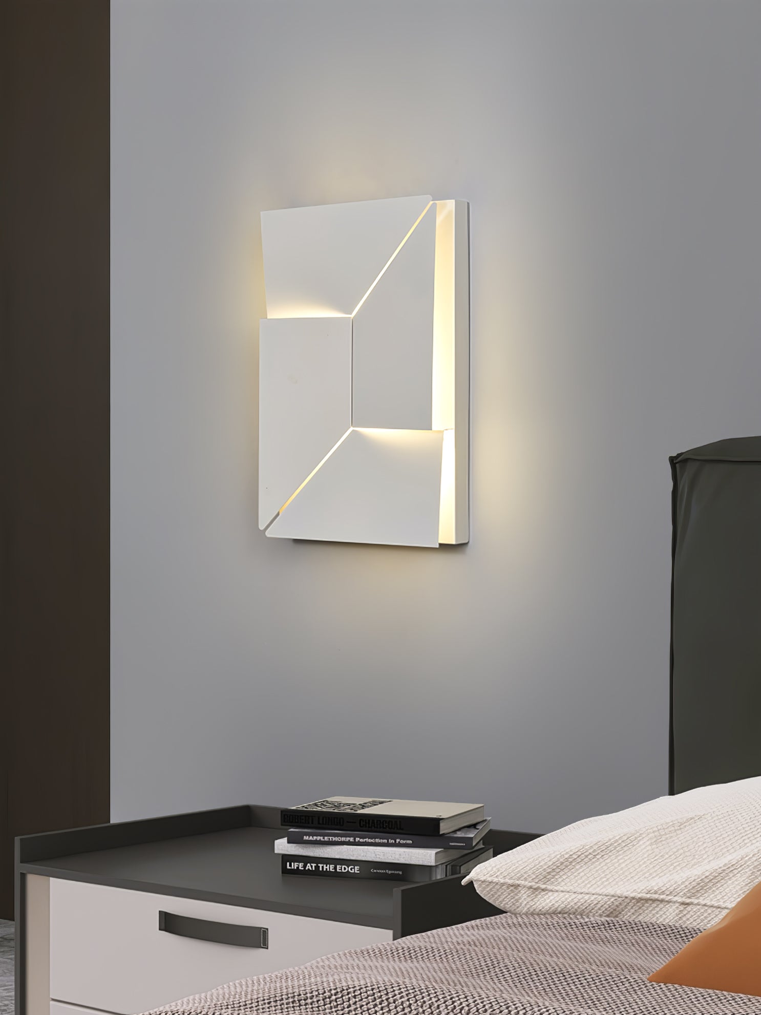 Shadows Grand Wall-mounted Light Wall Light - L 23.6 x W 23.6 Metal, Hardwired Wall Sconce, detail 147