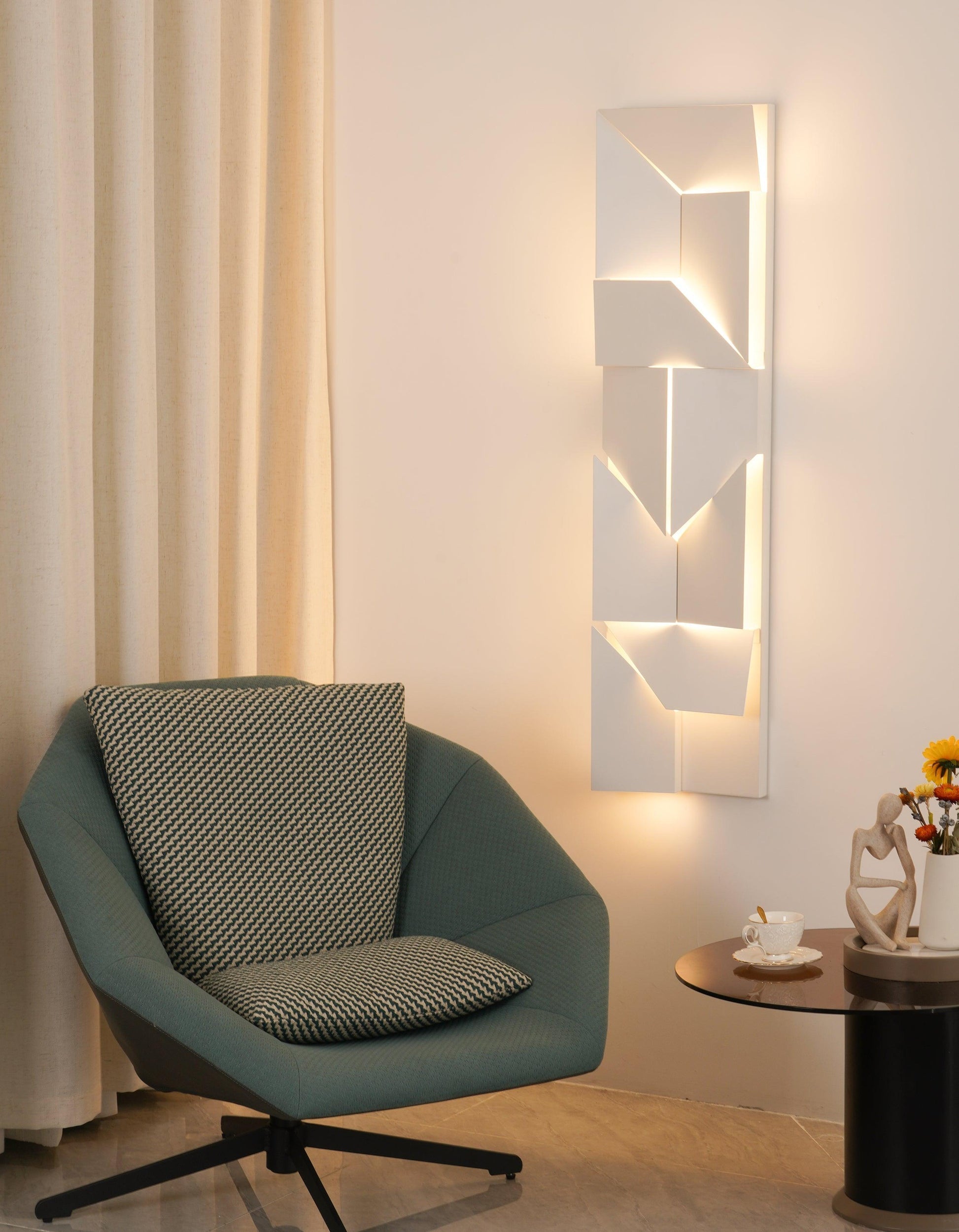 Shadows Grand Wall-mounted Light Wall Light - L 15cm x H 45cm Metal, Hardwired Wall Sconce, detail 79