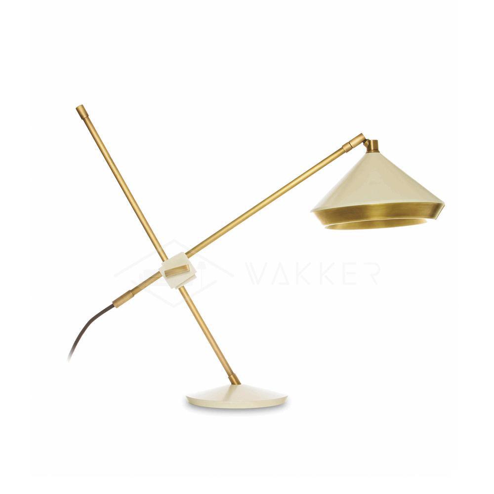 Shear Table Lamp detail view 9