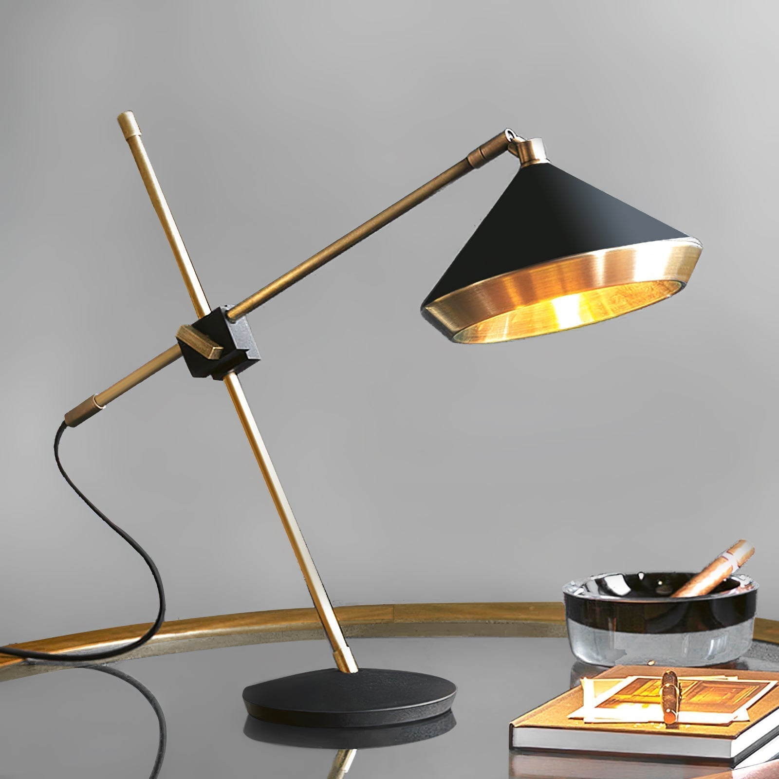 Shear Table Lamp detail view 2