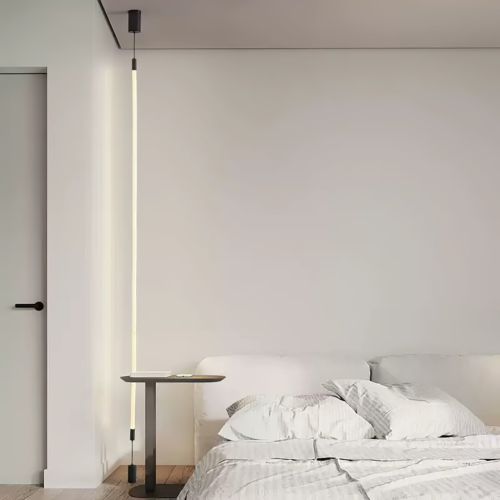 Silas Vertical Pendant Light detail view 8