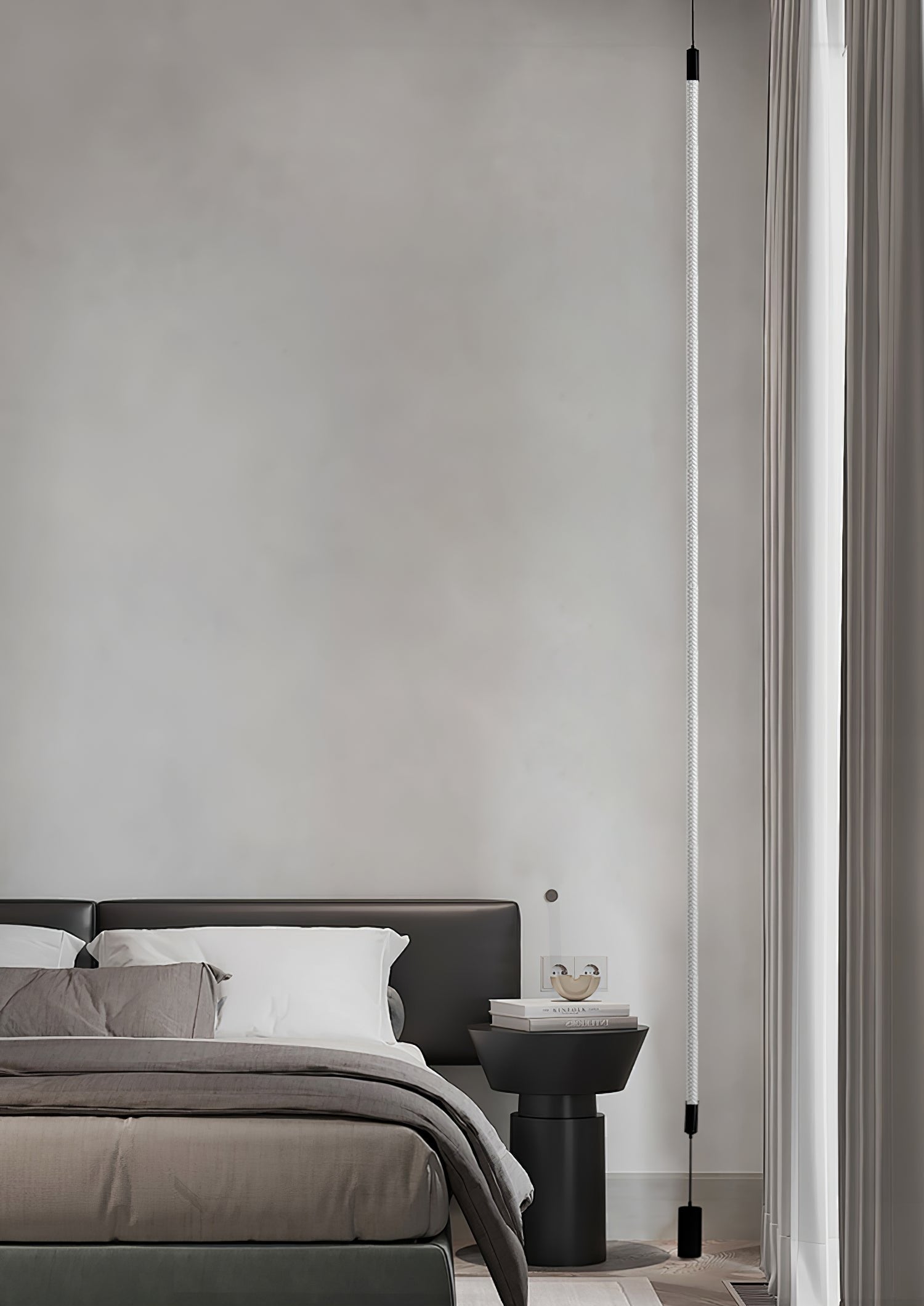 Silas Vertical Pendant Light detail view 12
