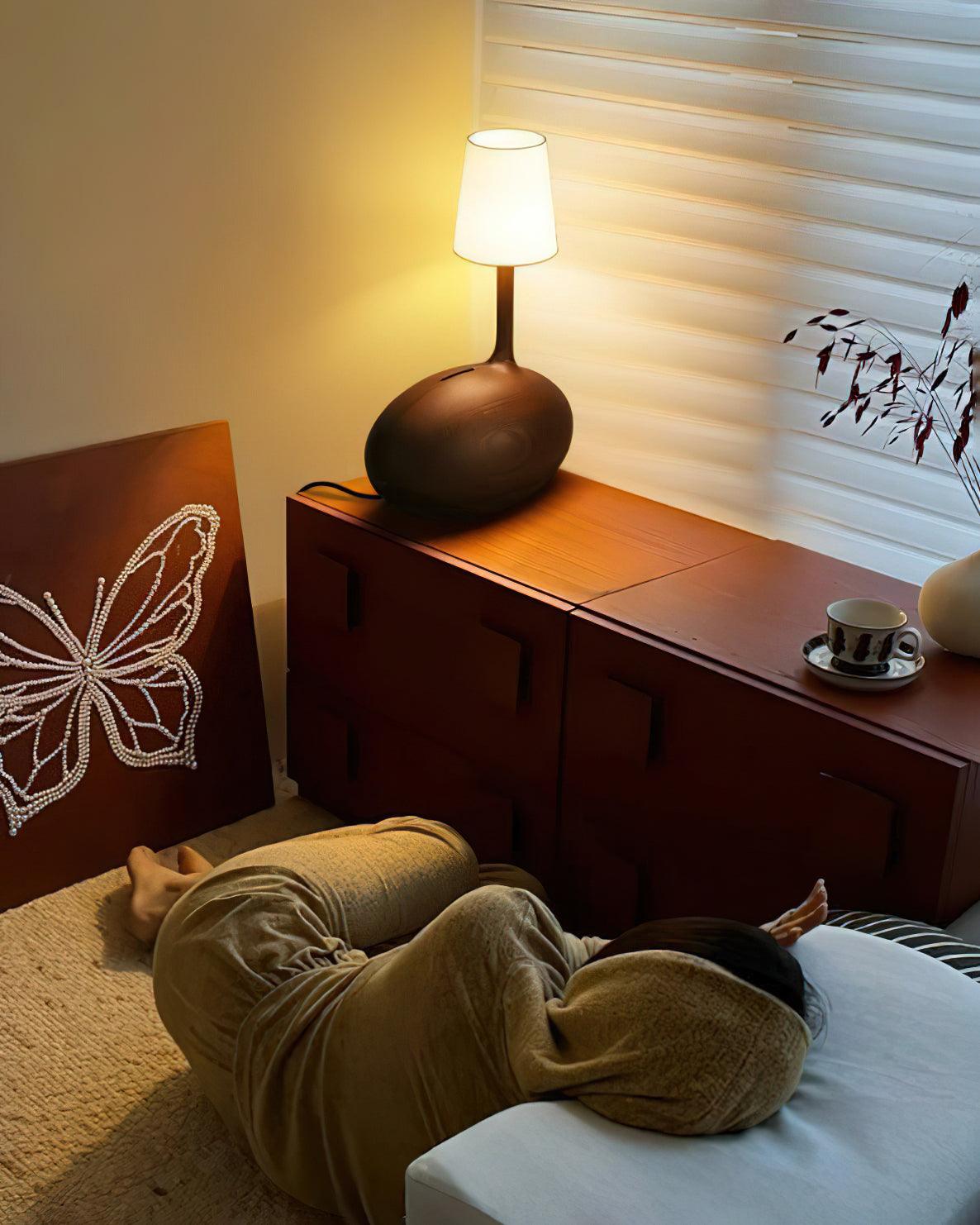 Snail Table Lamp 15.7