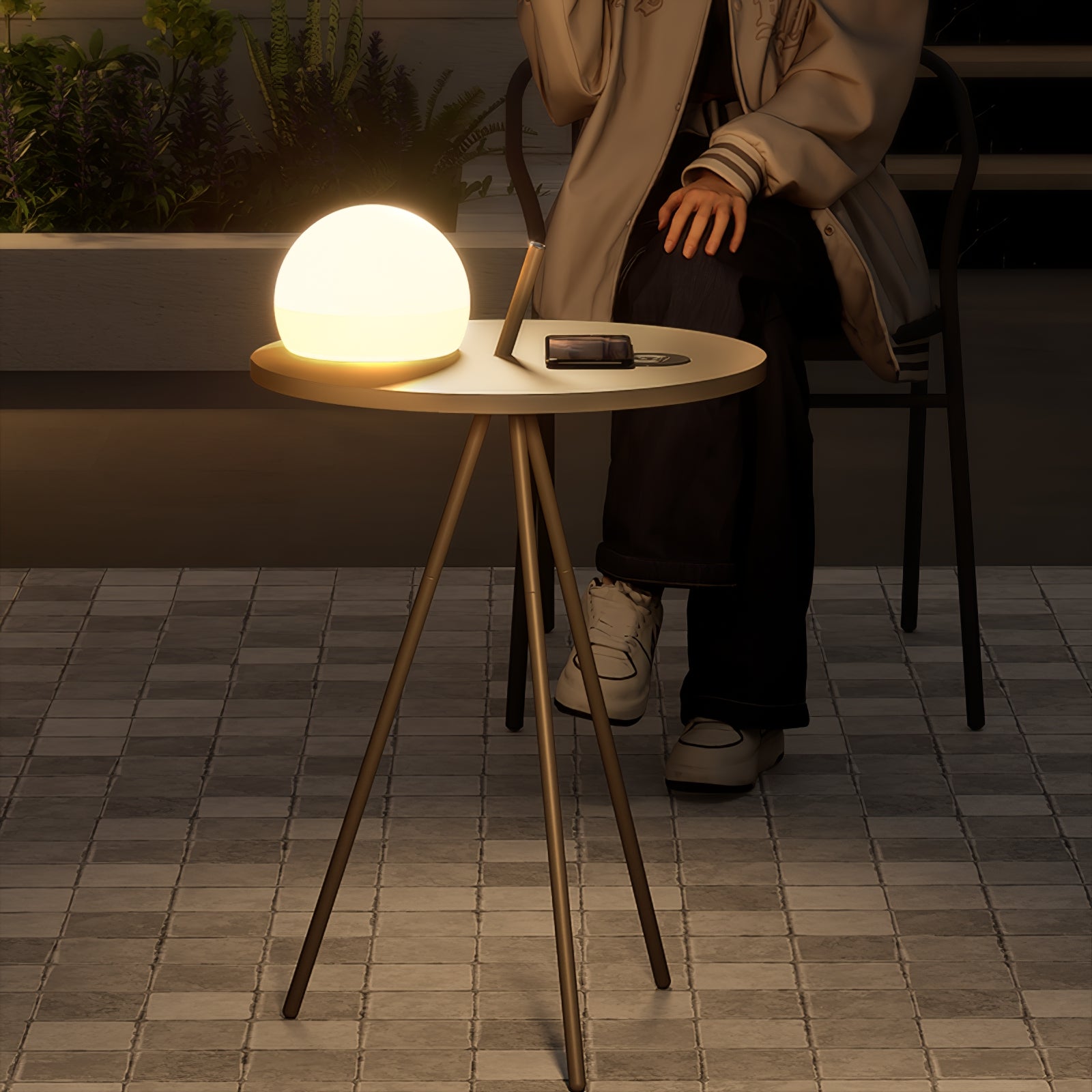 Soluna Tripod Outdoor Lamp End Table