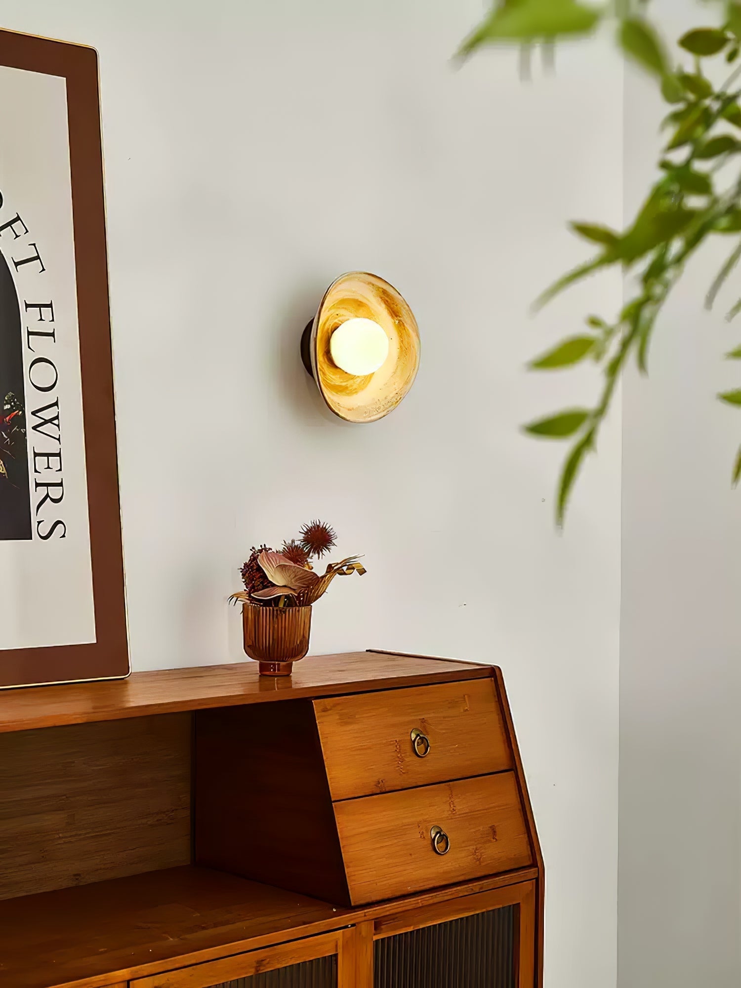 Solune Wall Light