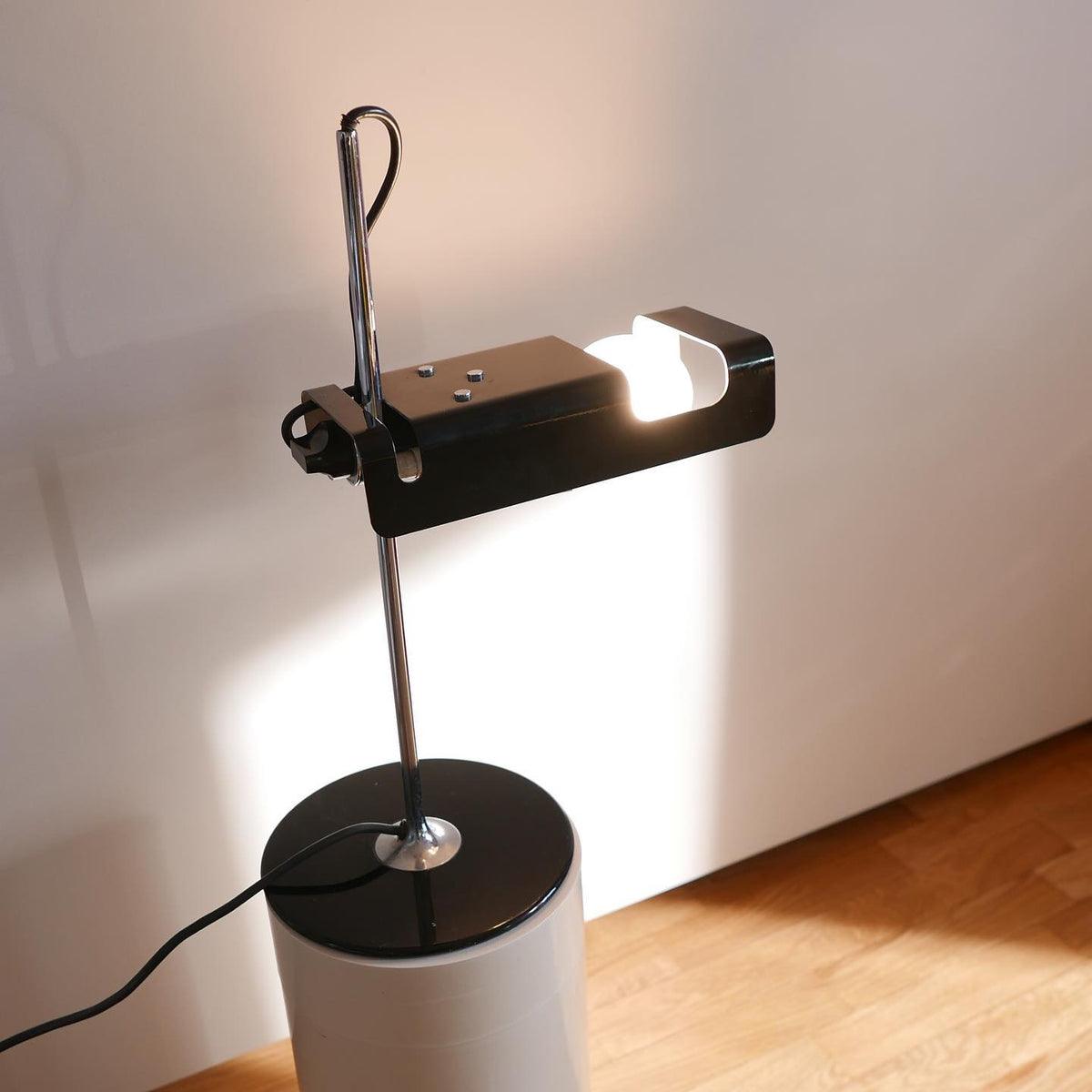 Spider Table Lamp 9.1