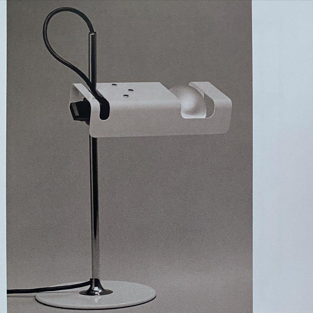 Spider Table Lamp 9.1