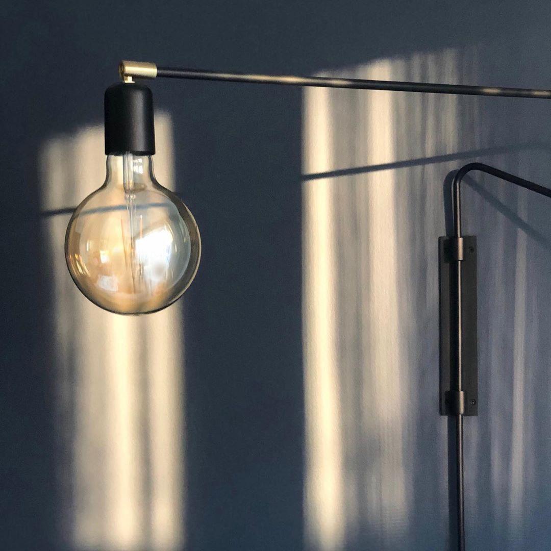 Swing Wall Lamp 27.6