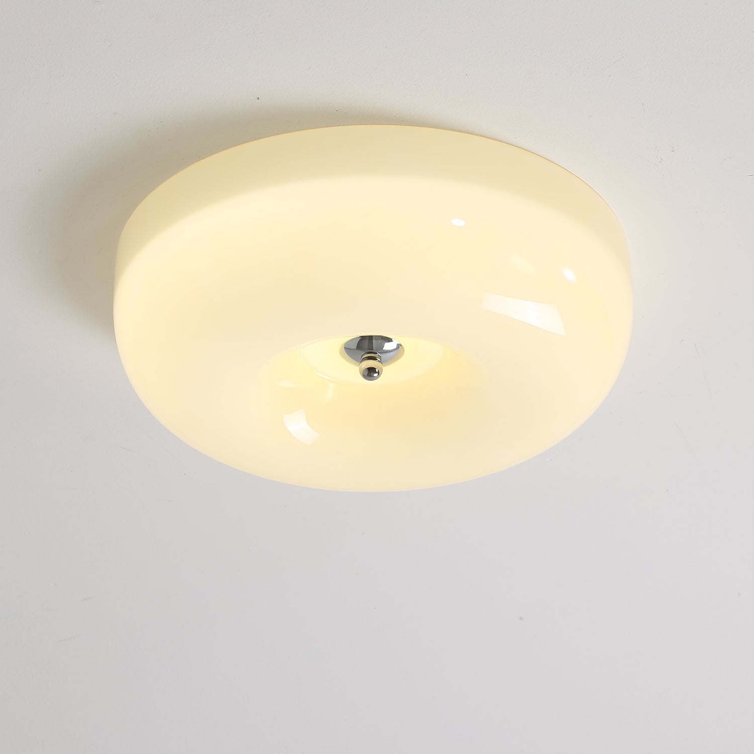 Swirl Glass Ceiling Lamp detail view 13