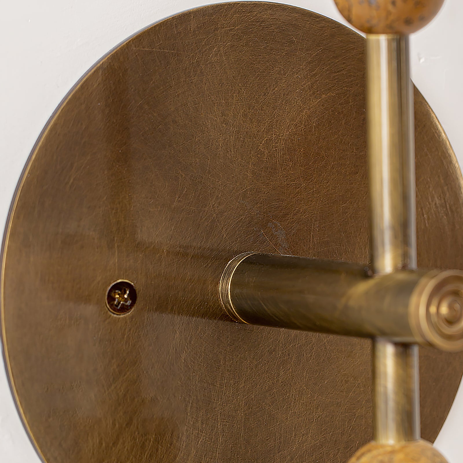 Toam Plug-in Wall Sconce