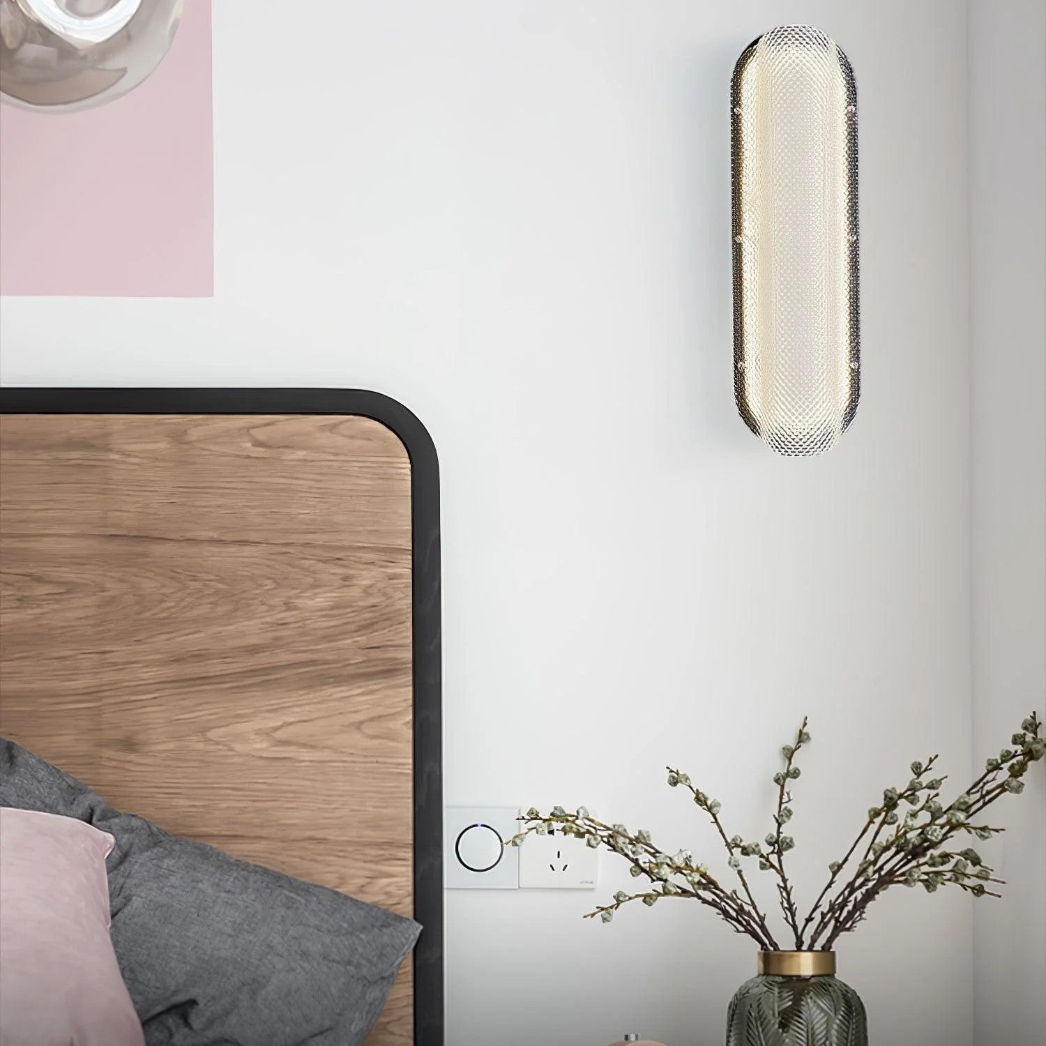 Vale Wall Lamp 4.7