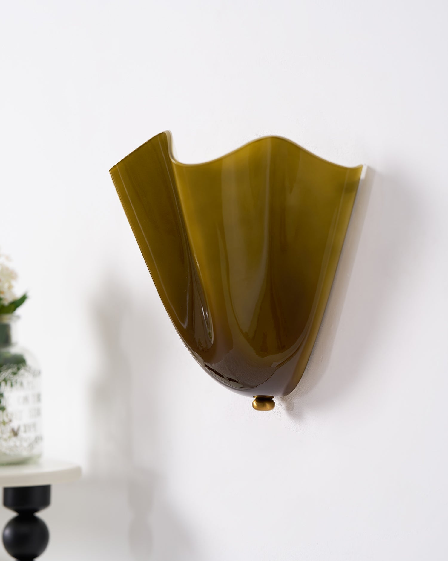 Petalia Wall Sconce