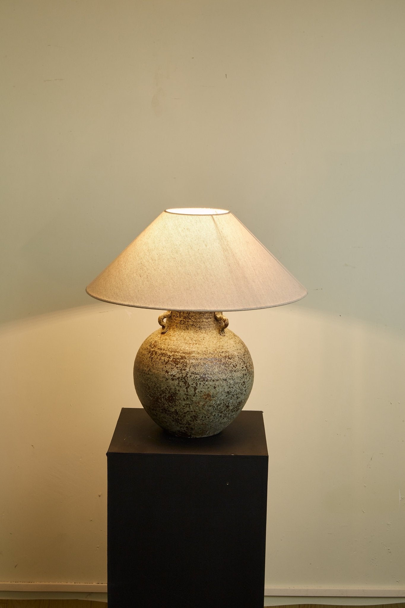 Verdigris Handle Table Lamp detail view 9
