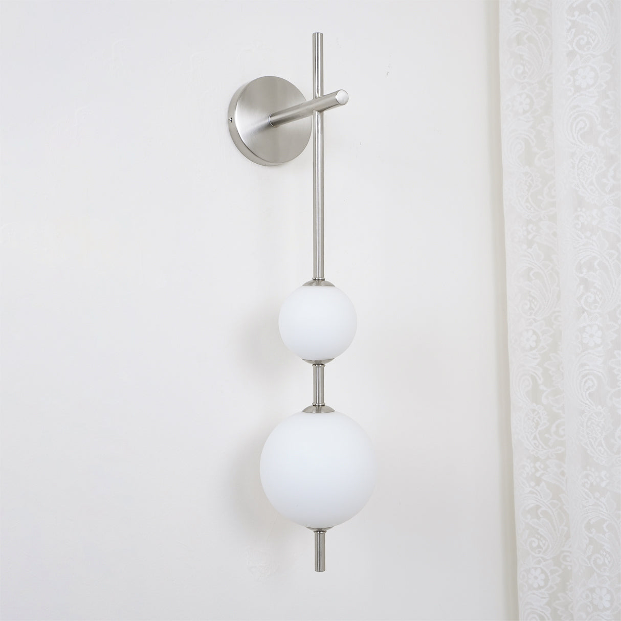 Vertical Globe Plug-in Wall Sconce