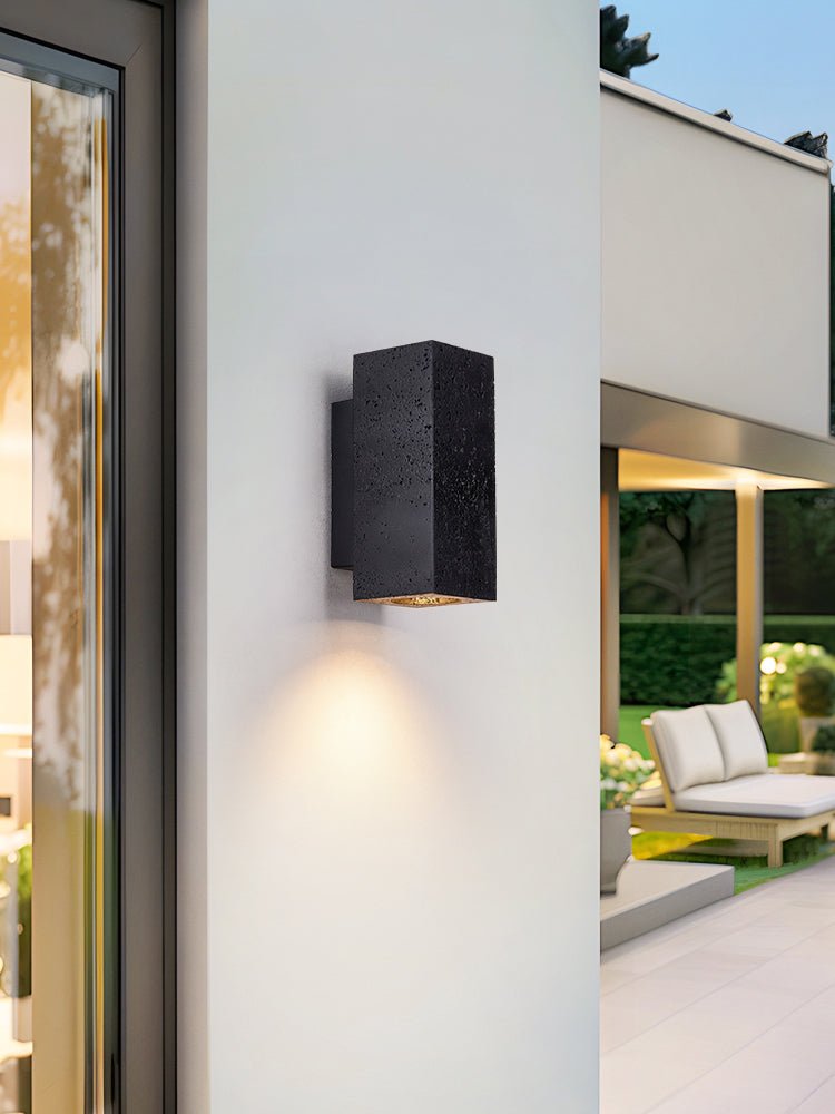 Volkris Wall Lamp