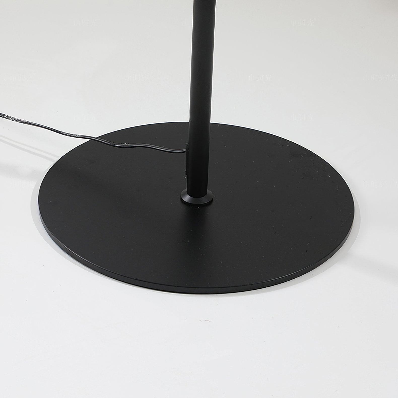 Ward Floor-standing Floor Lamp