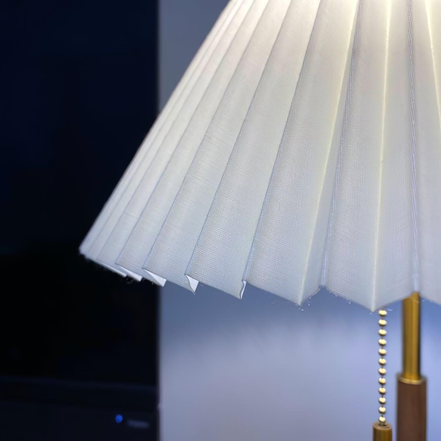 Wooden Retro Work Lamp Table Lamp detail view 33