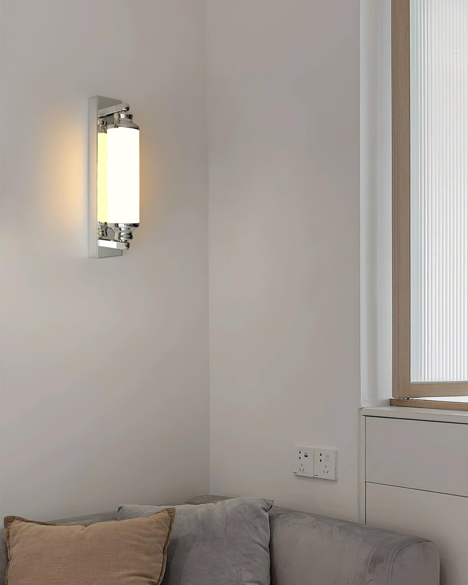 Worcester Wall Light 2