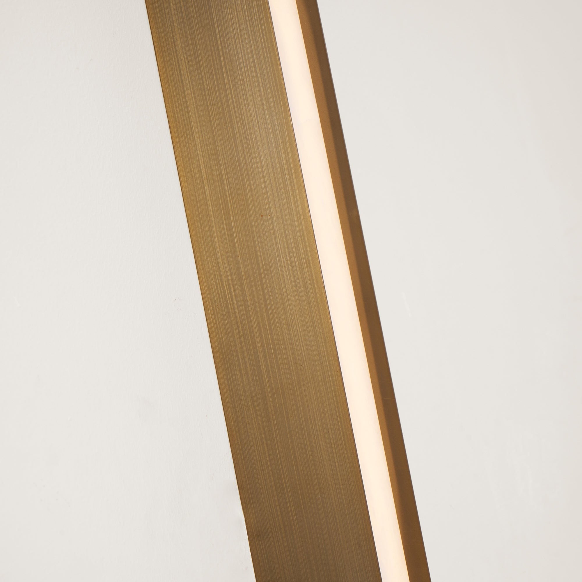 Alvara Alabaster Vertical Wall Light, Bedroom Wall Sconce, detail 42