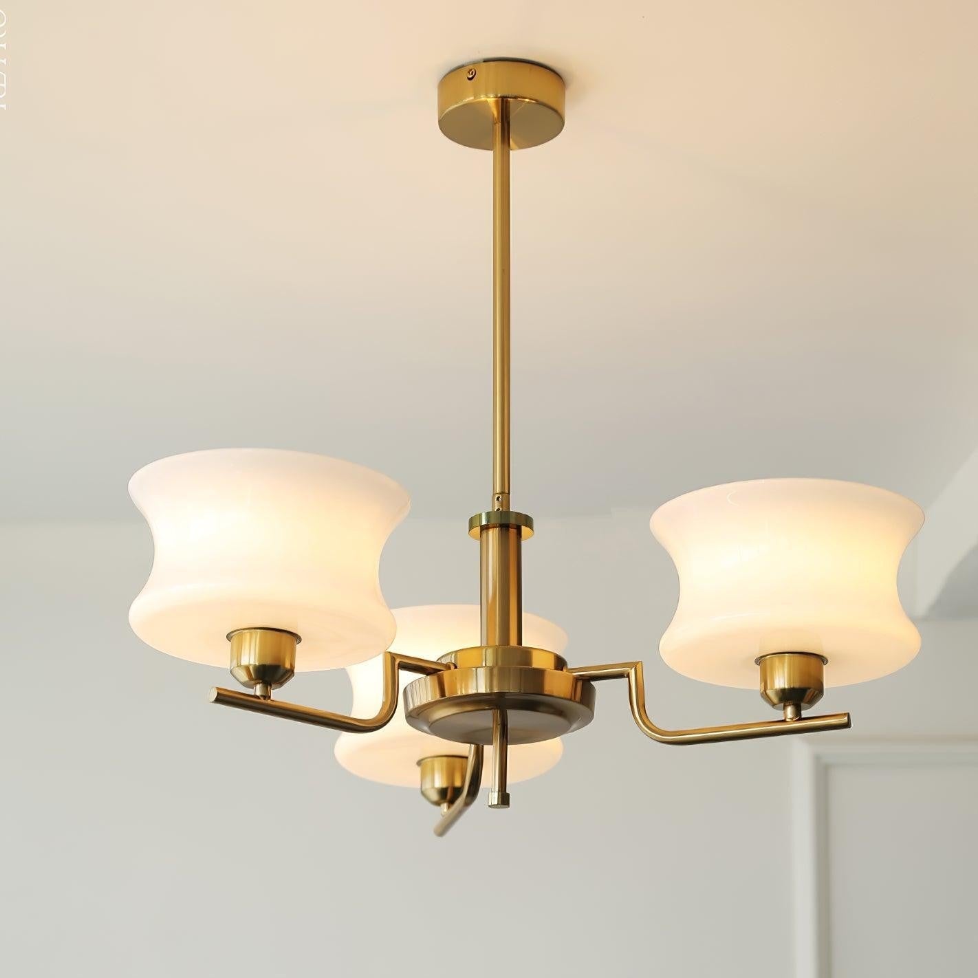 Aurela Vintage Chandelier