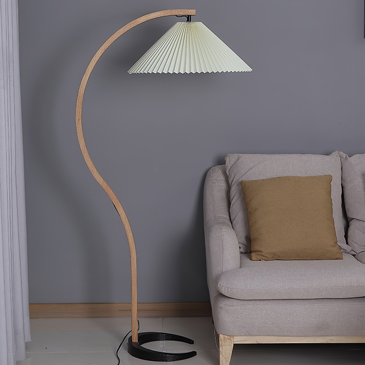 Caprani Scandinavian Floor Lamp