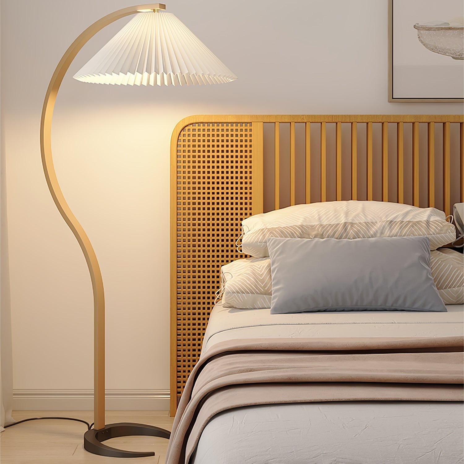 Caprani Scandinavian Floor Lamp