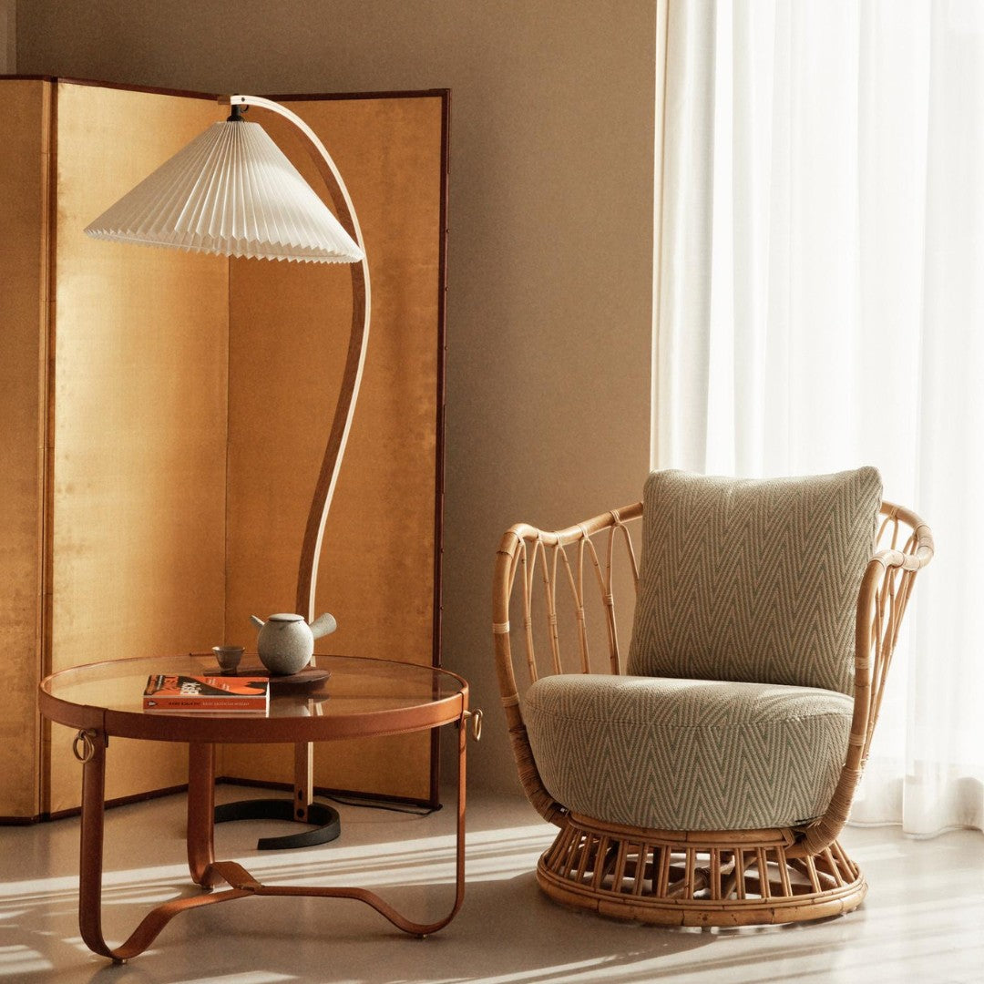Caprani Scandinavian Floor Lamp