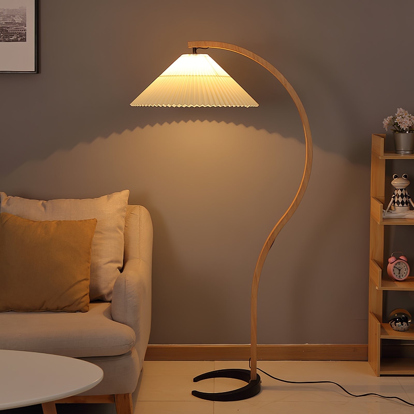 Caprani Scandinavian Floor Lamp