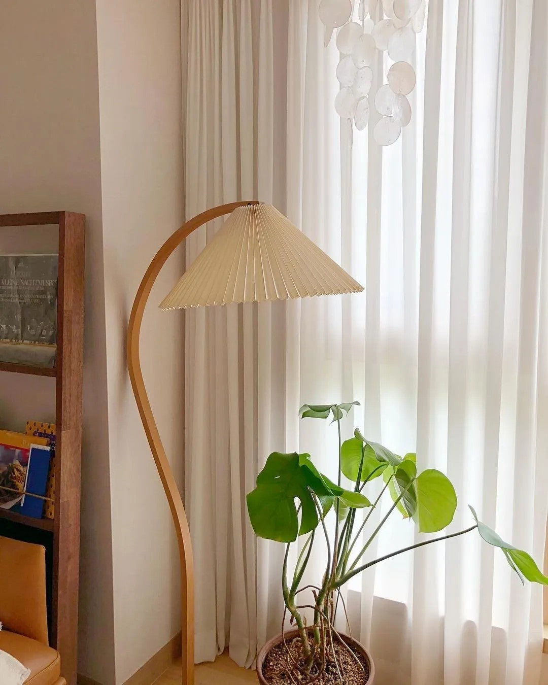 Caprani Scandinavian Floor Lamp