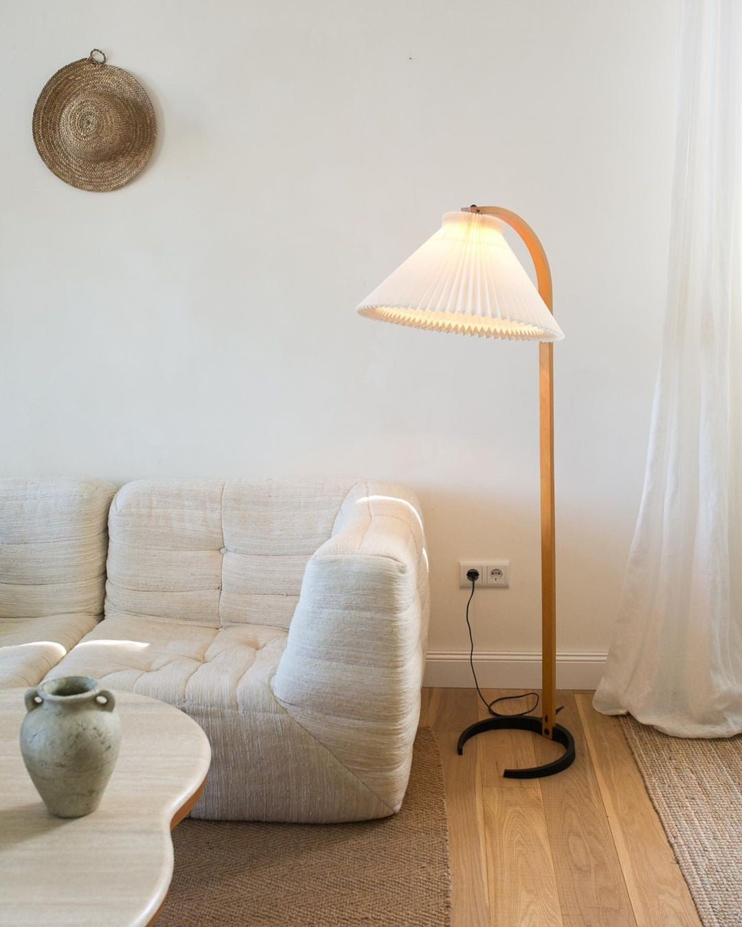 Caprani Scandinavian Floor Lamp