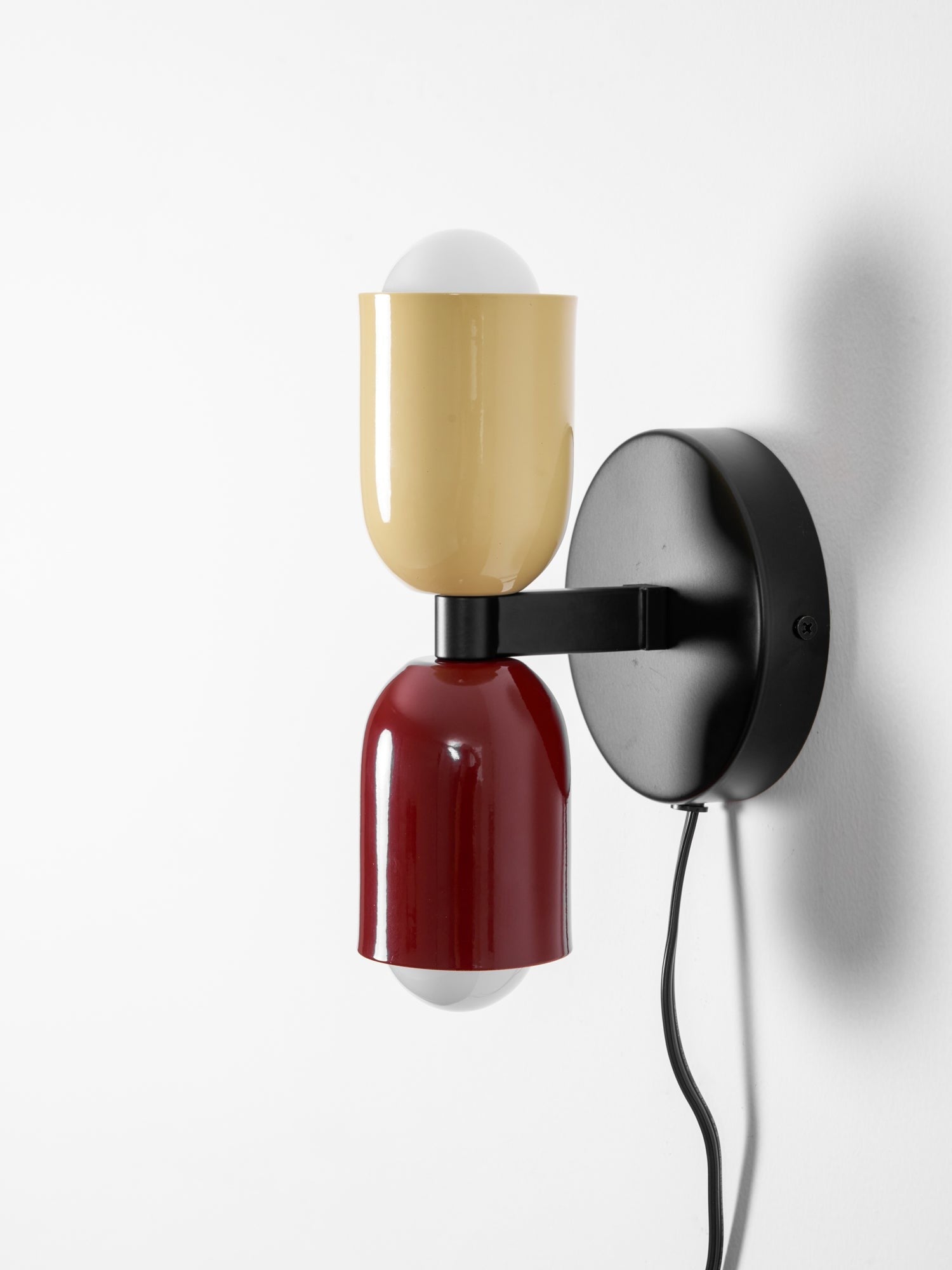 Couleur Dual Glow Wall Light