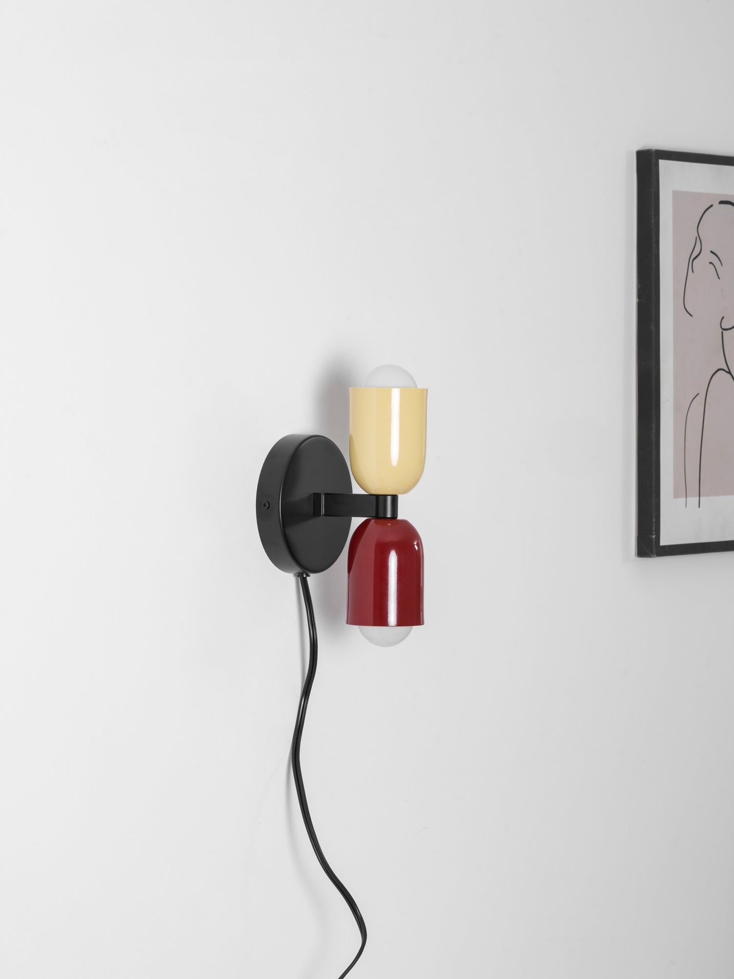 Couleur Dual Glow Wall Light