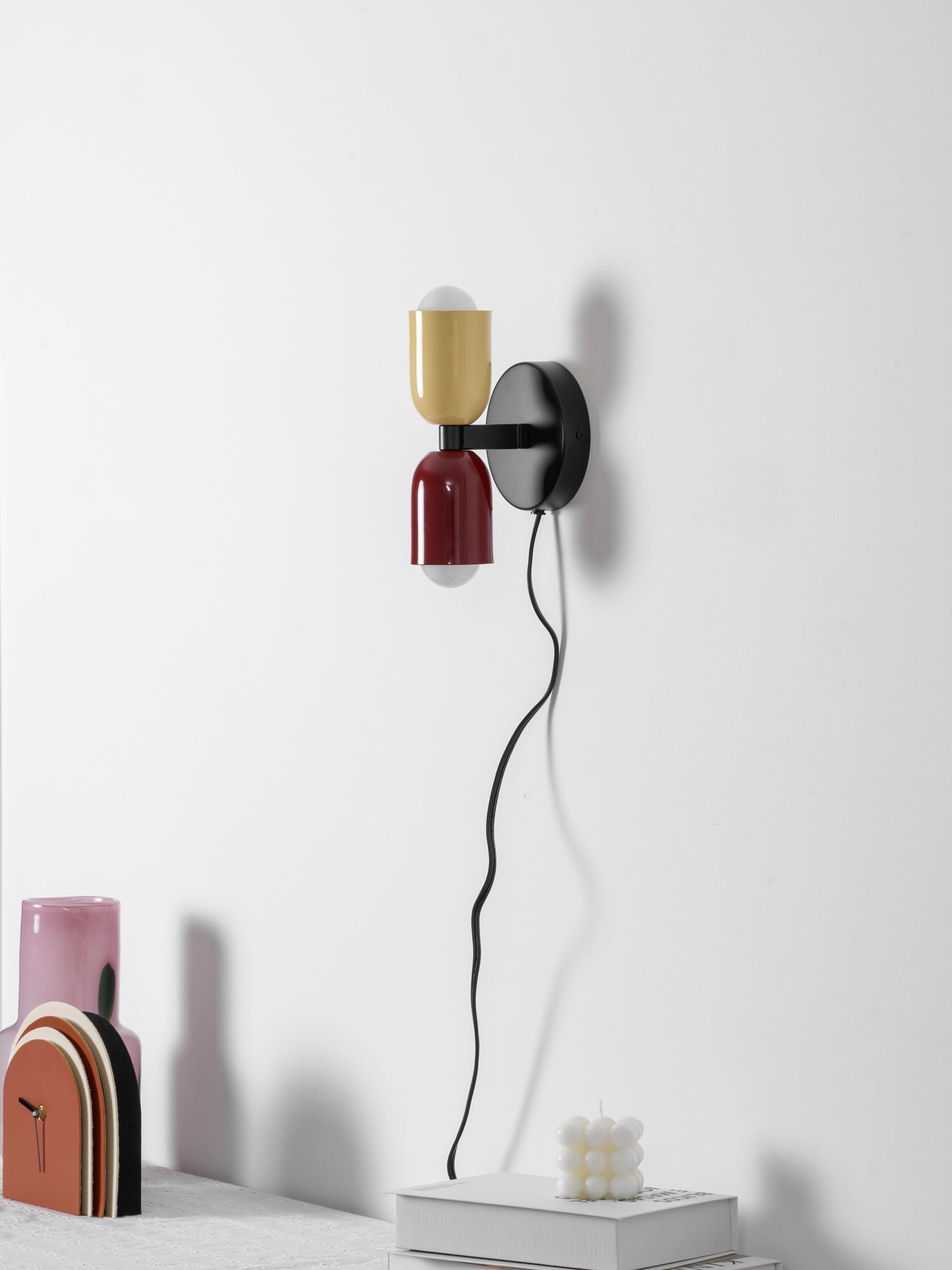 Couleur Dual Glow Wall Light