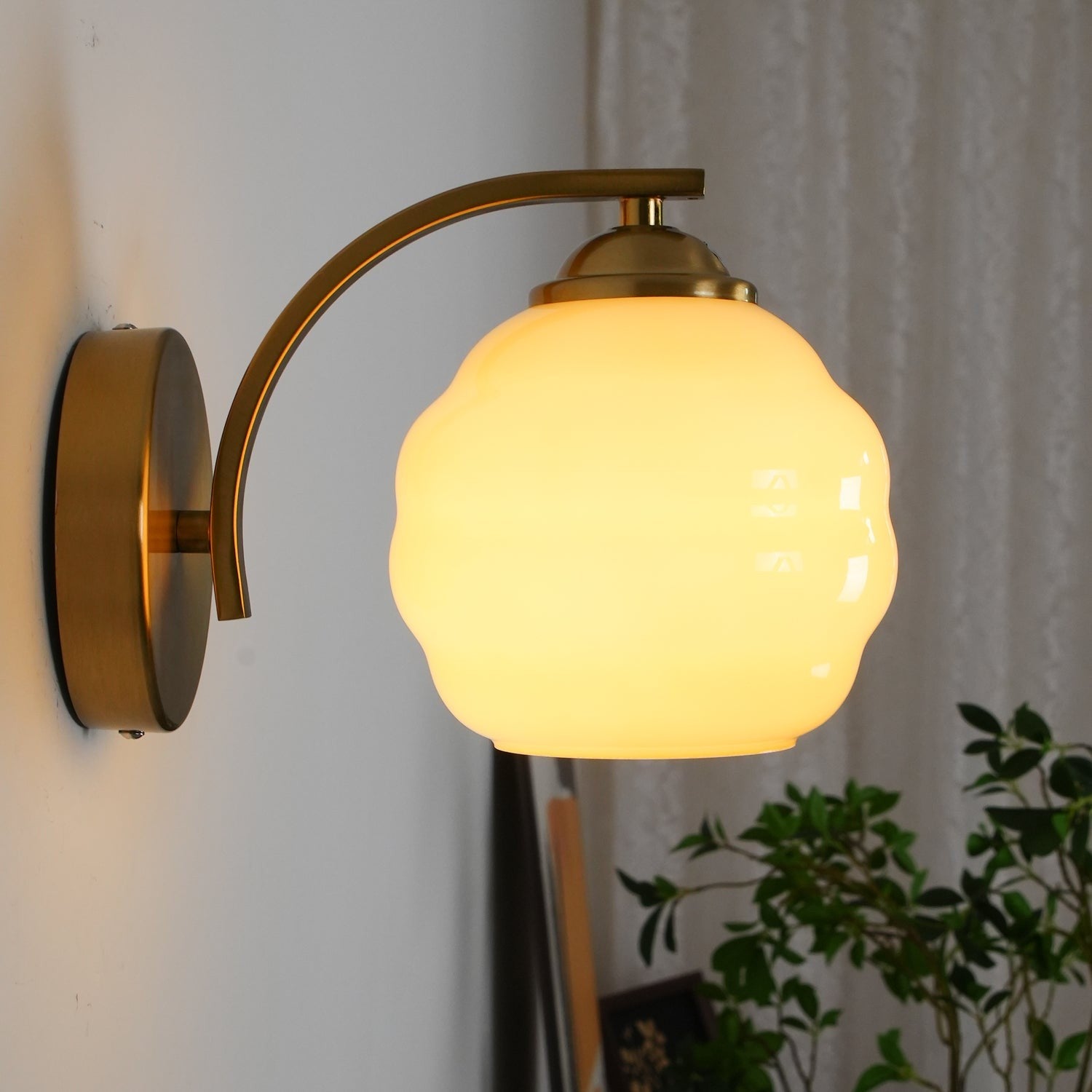 Deco Revival Wall Light