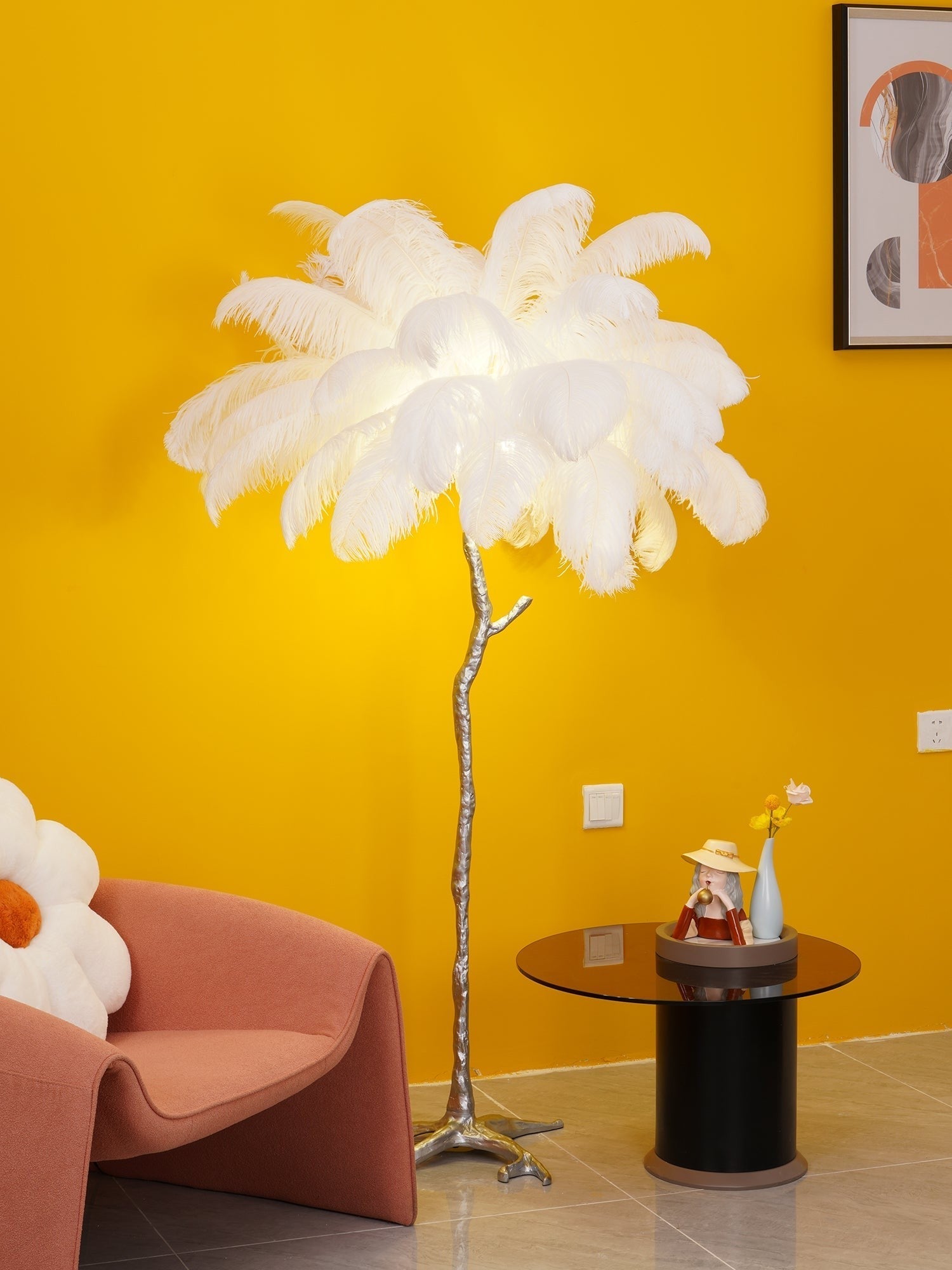 Feathered Elegance Brass Floor Lamp detail view 113