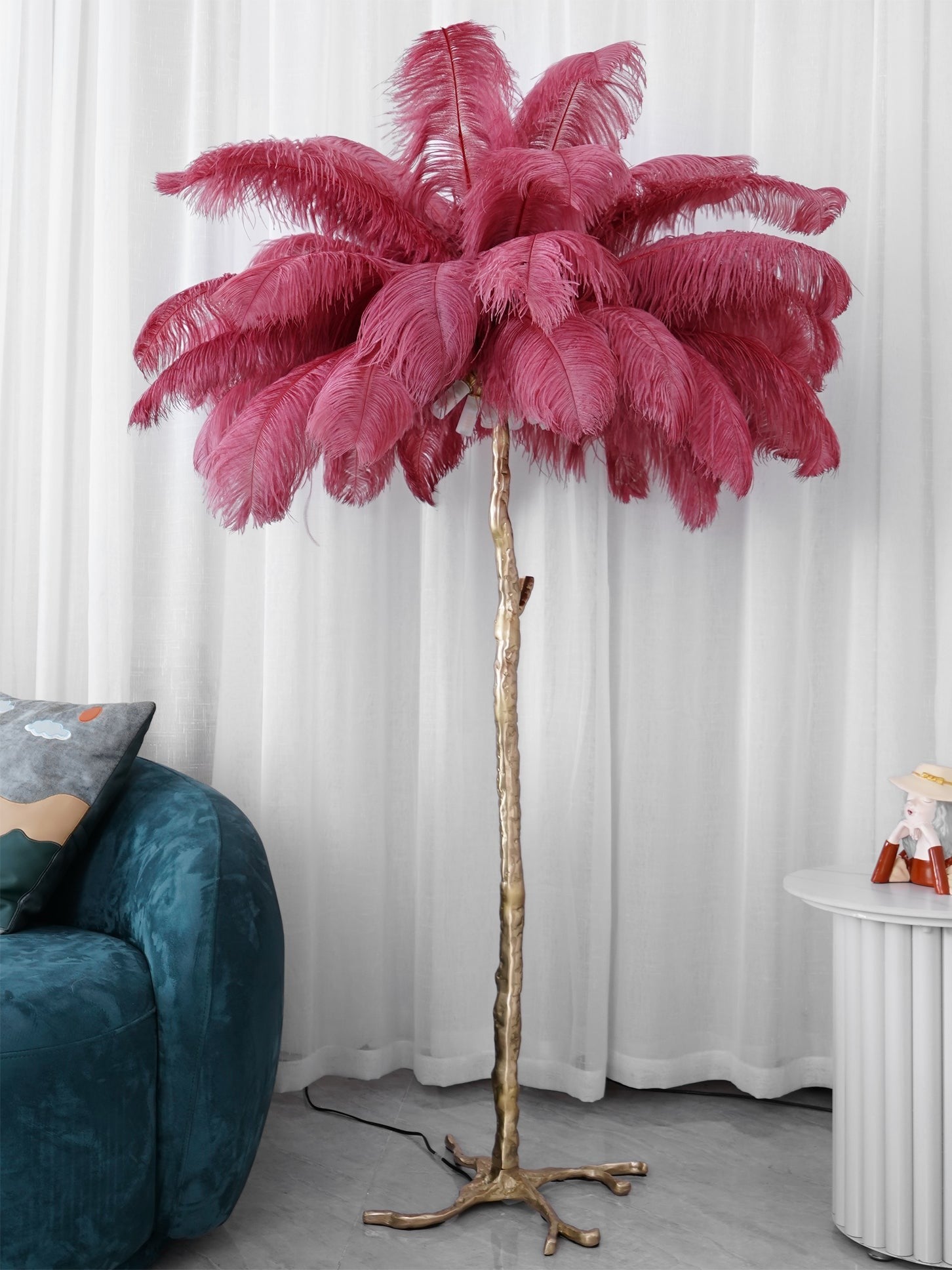 Feathered Elegance Brass Floor Lamp detail view 122