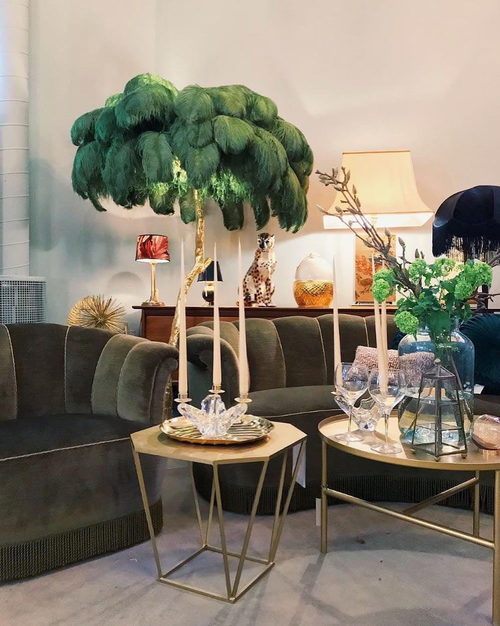 Feathered Elegance Brass Floor Lamp detail view 50