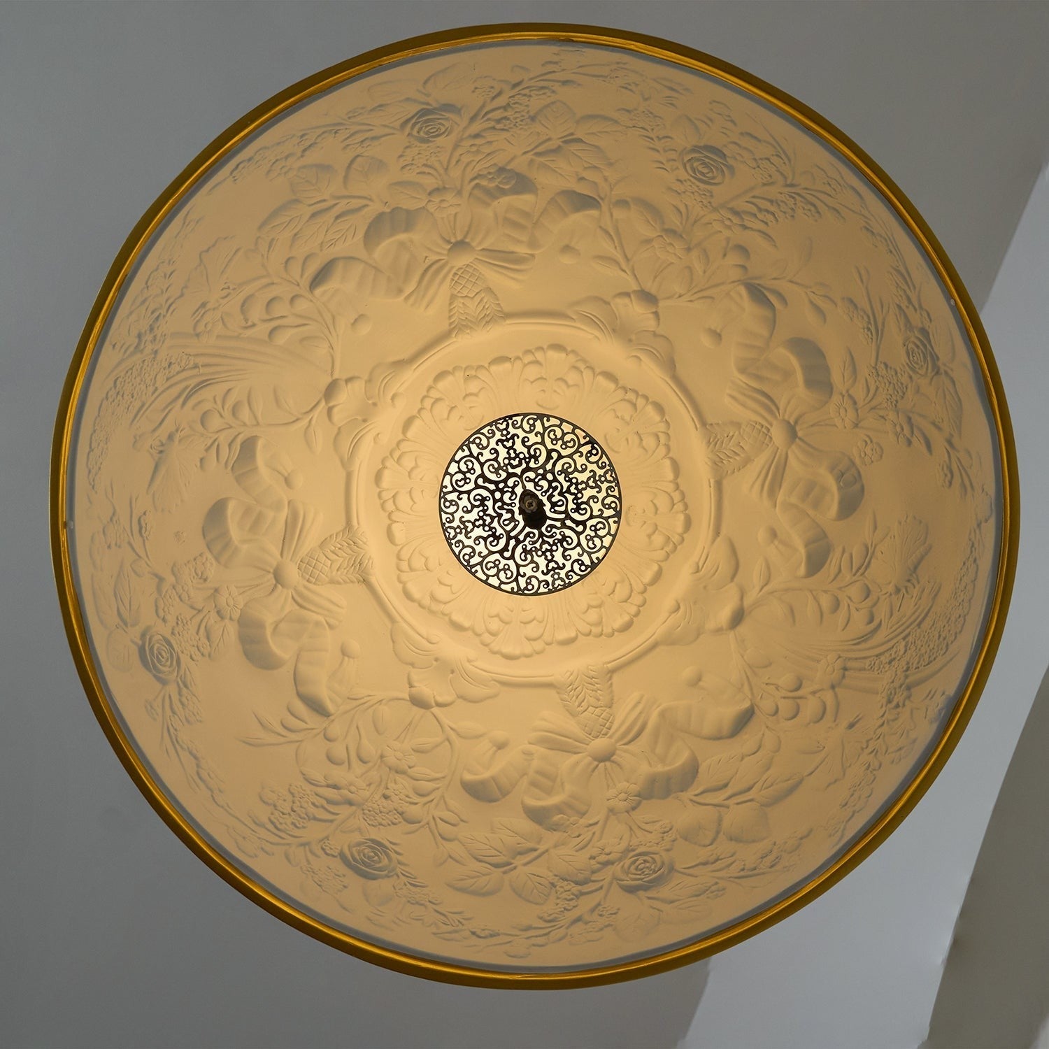 Hemisfera Dome Pendant Light