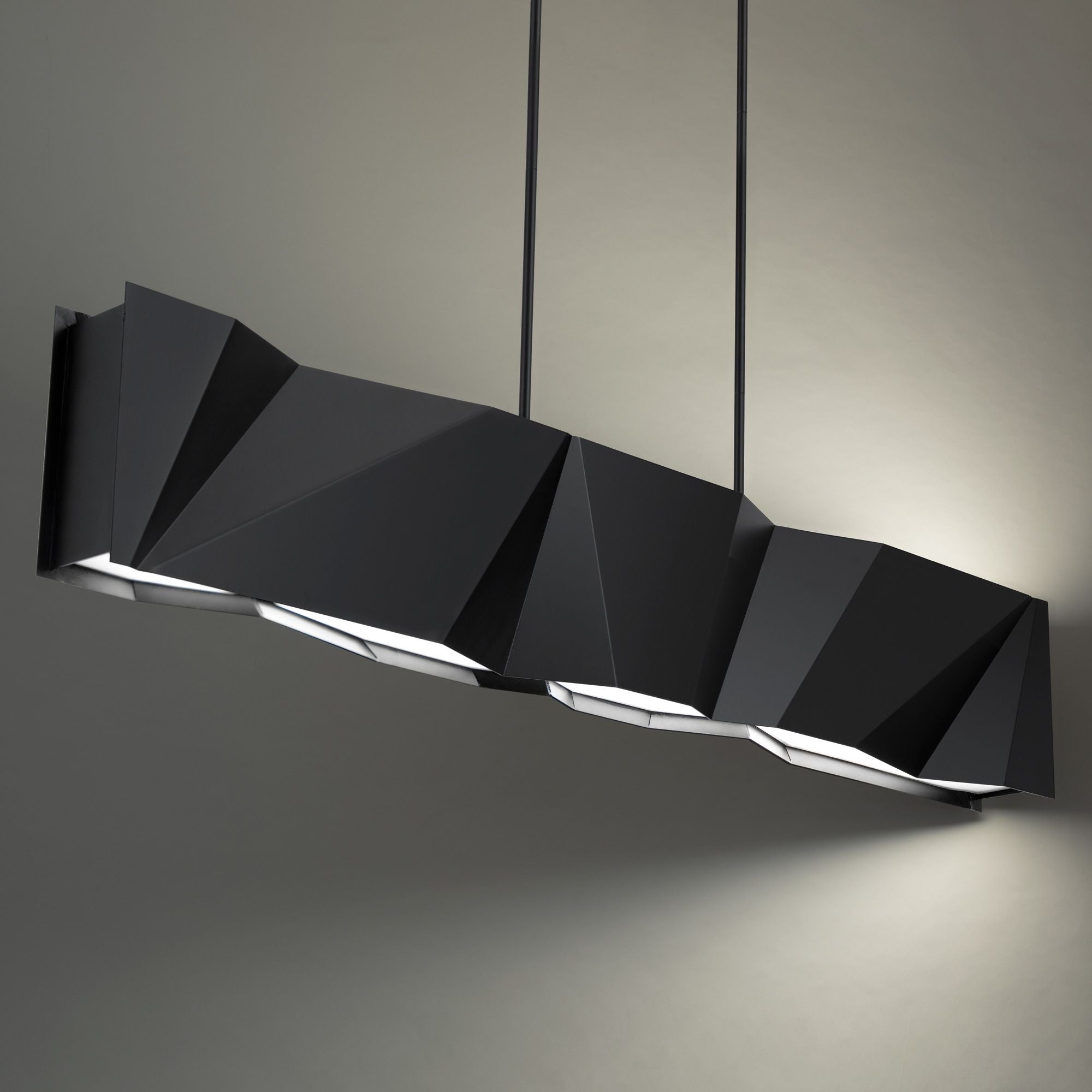 Intrasection 10"H X 1-Light Linear Chandelier