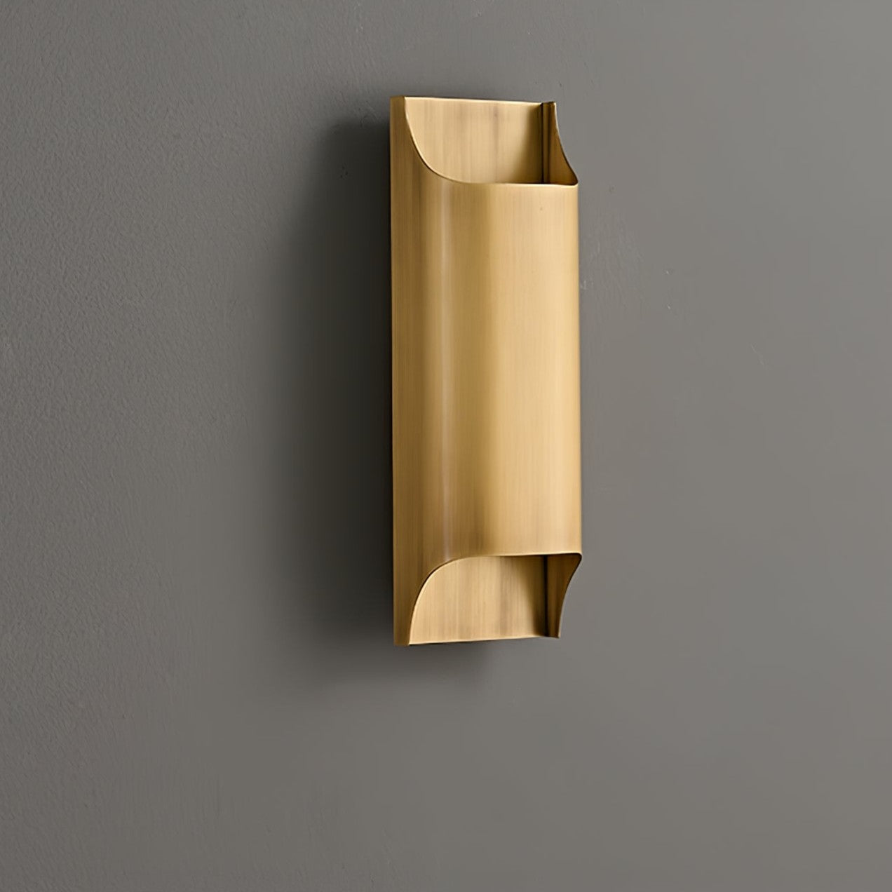 Leclerc Polished Brass Wall Sconce detail view 101