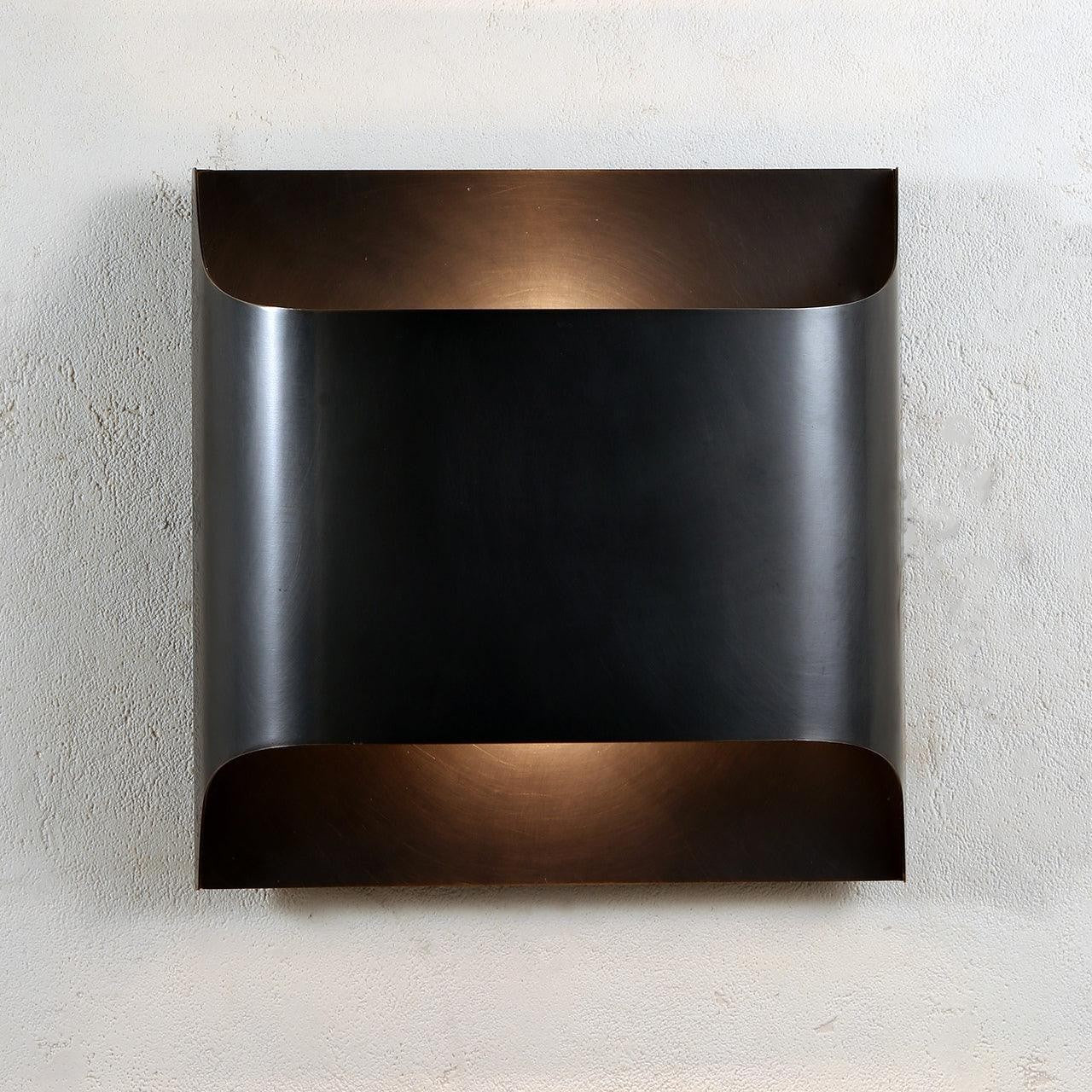Leclerc Polished Brass Wall Sconce detail view 2