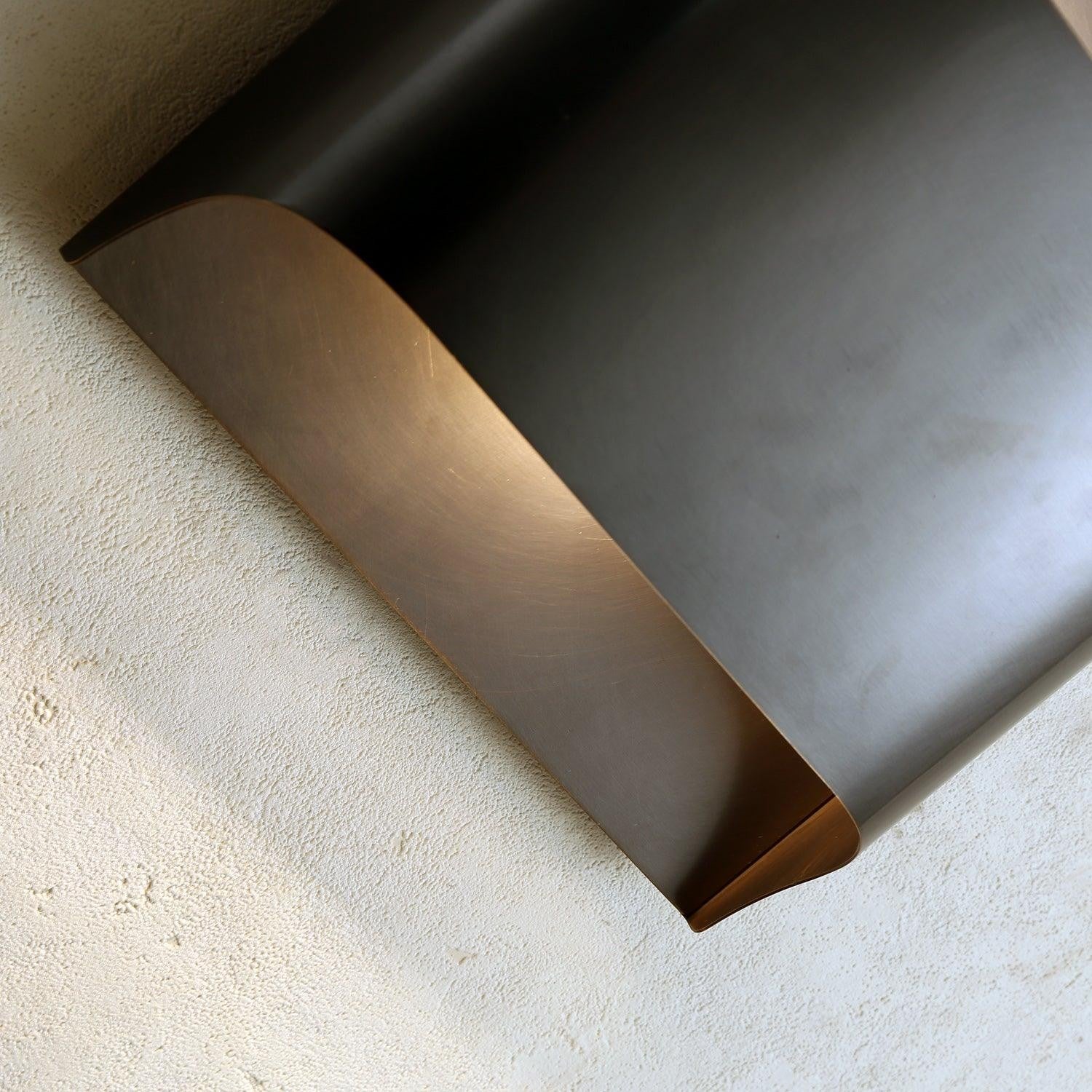 Leclerc Polished Brass Wall Sconce detail view 44