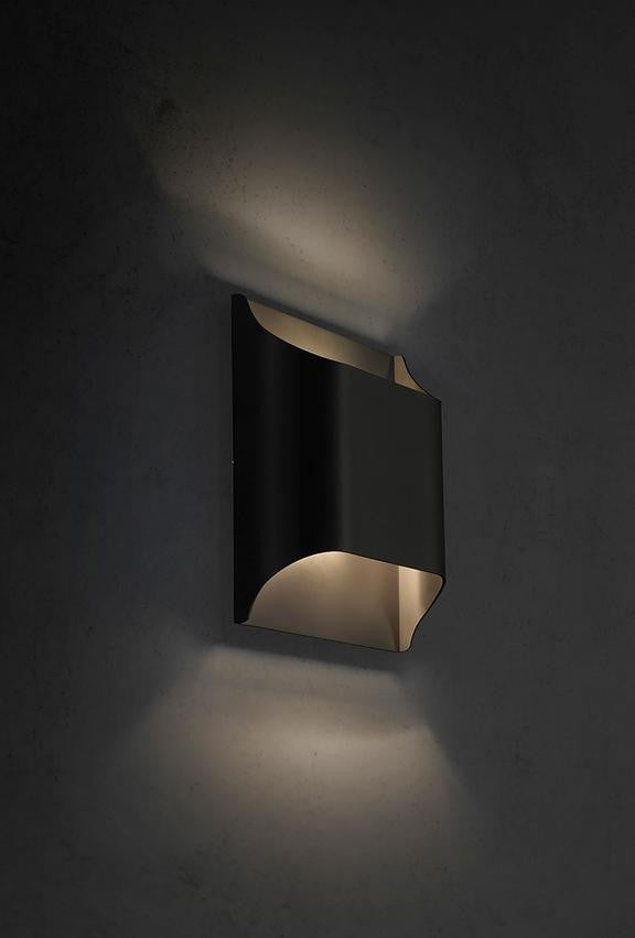 Leclerc Polished Brass Wall Sconce detail view 49