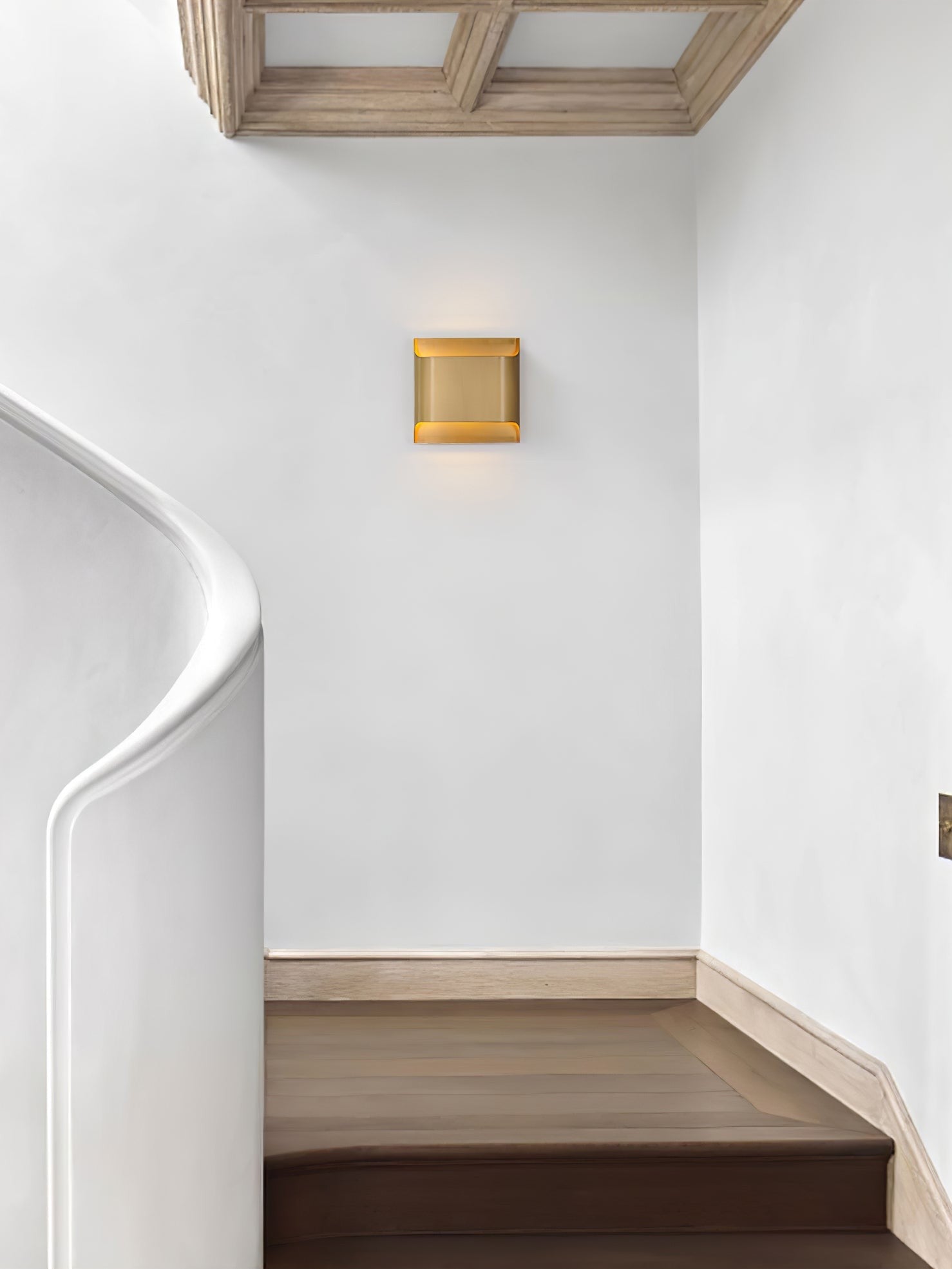 Leclerc Polished Brass Wall Sconce detail view 62