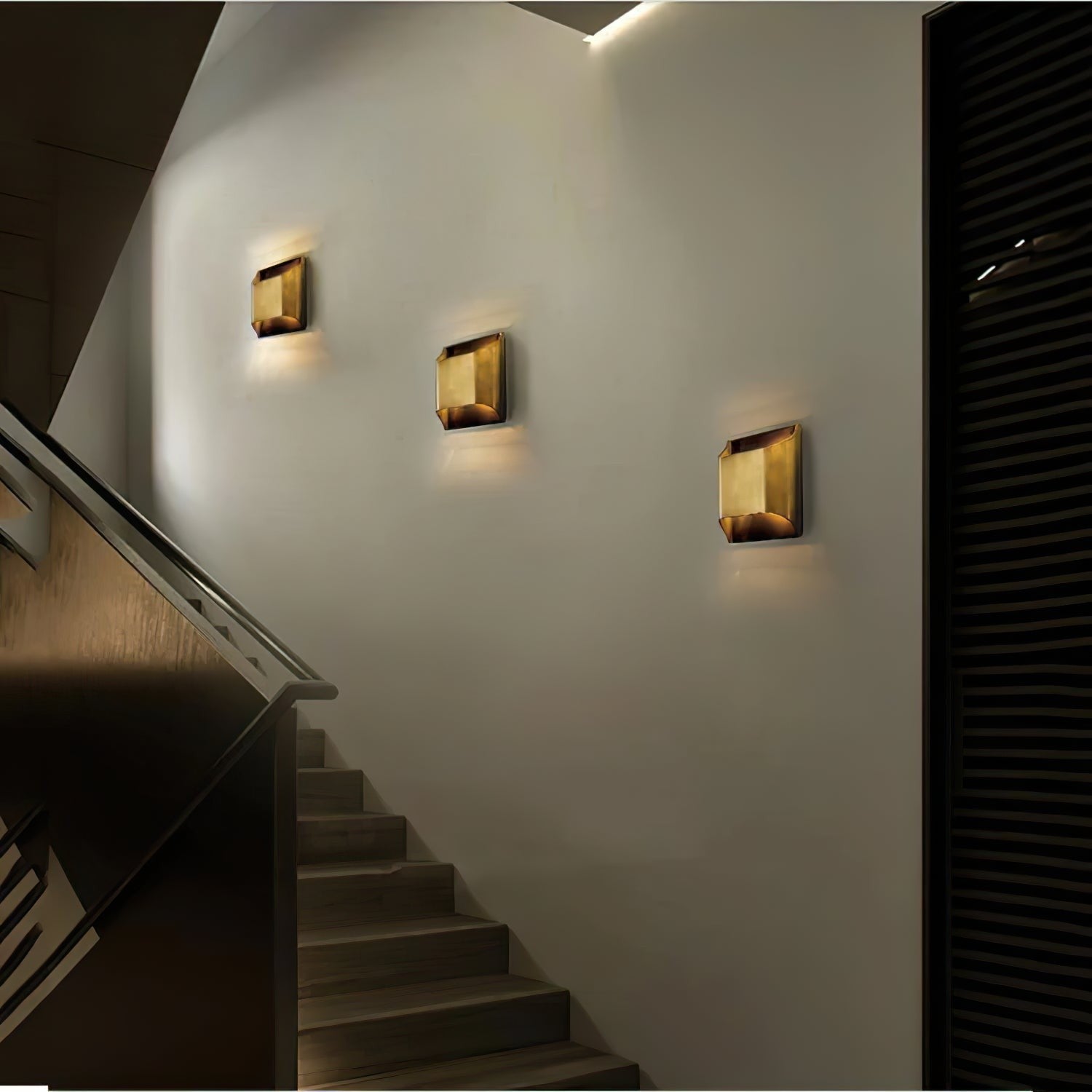 Leclerc Polished Brass Wall Sconce detail view 63