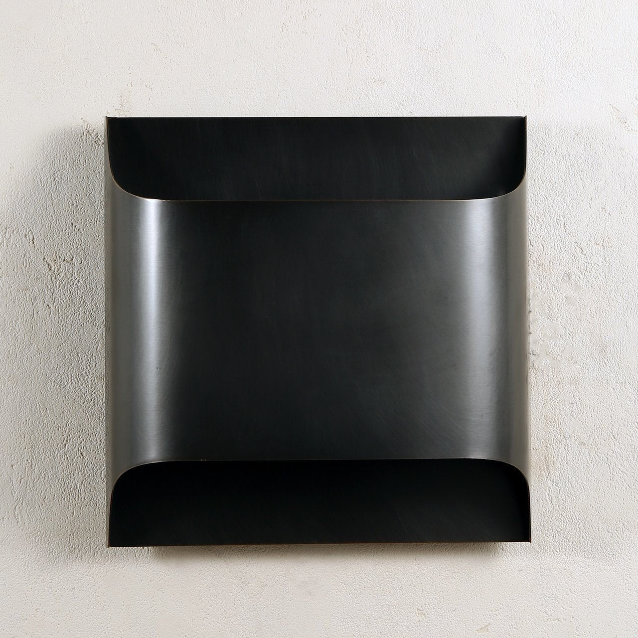 Leclerc Polished Brass Wall Sconce detail view 65