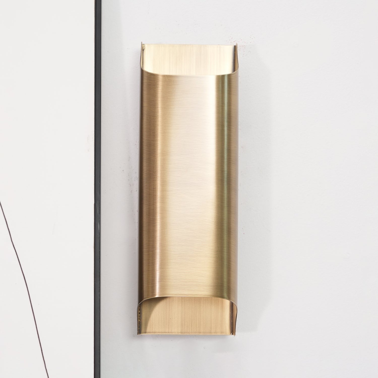 Leclerc Polished Brass Wall Sconce detail view 71