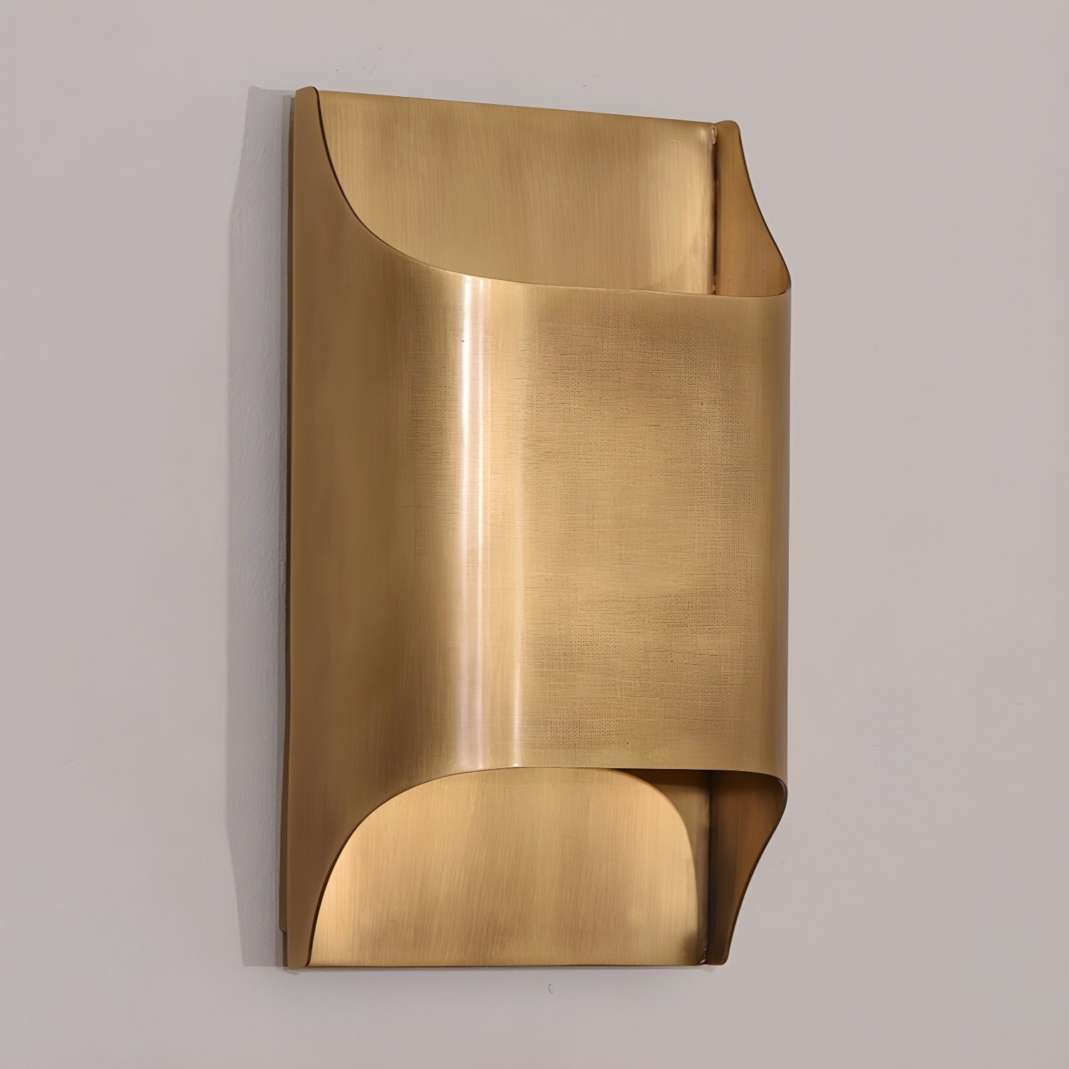 Leclerc Polished Brass Wall Sconce detail view 80
